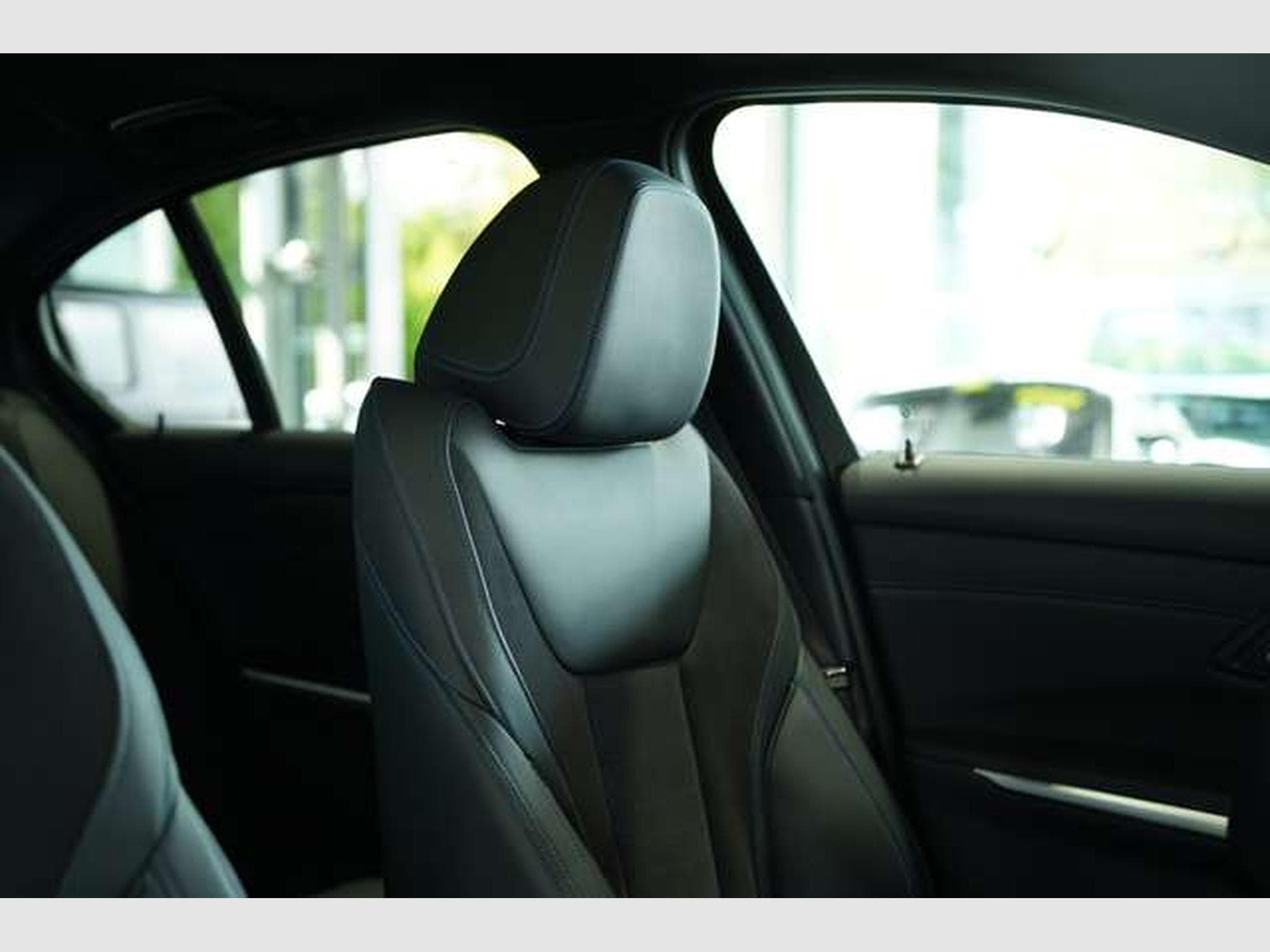 BMW 330 i M Sport xD Limousine 2.H *GSD*ACC*HUD*Aero (2024) - Photo 19