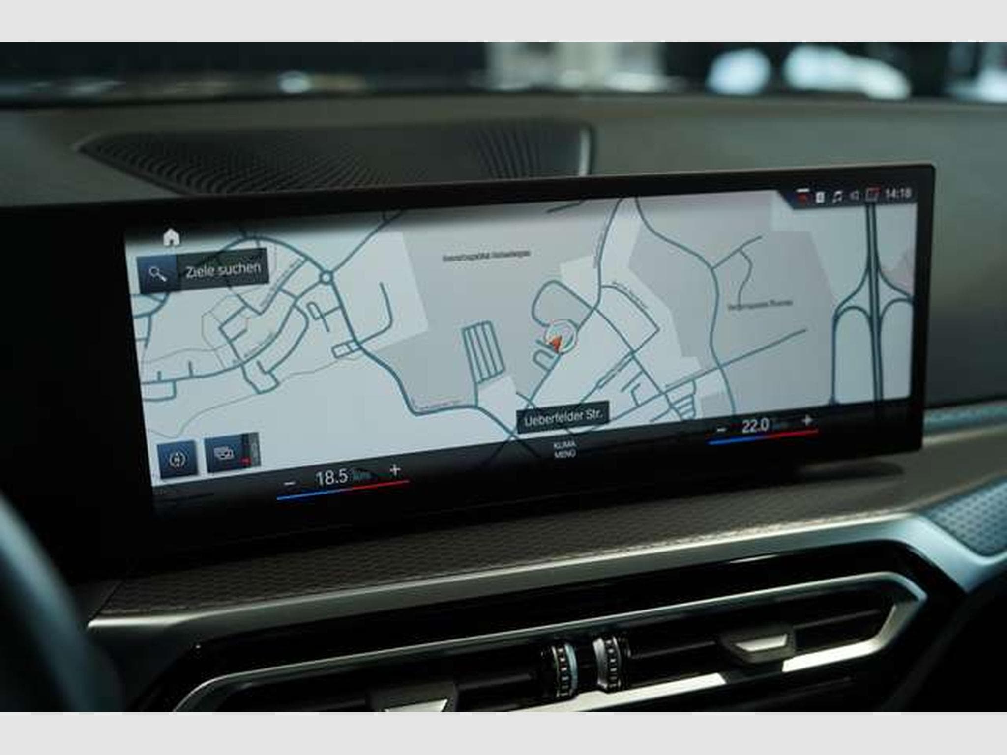 BMW 330 i M Sport xD Limousine 2.H *GSD*ACC*HUD*Aero (2024) - Photo 31
