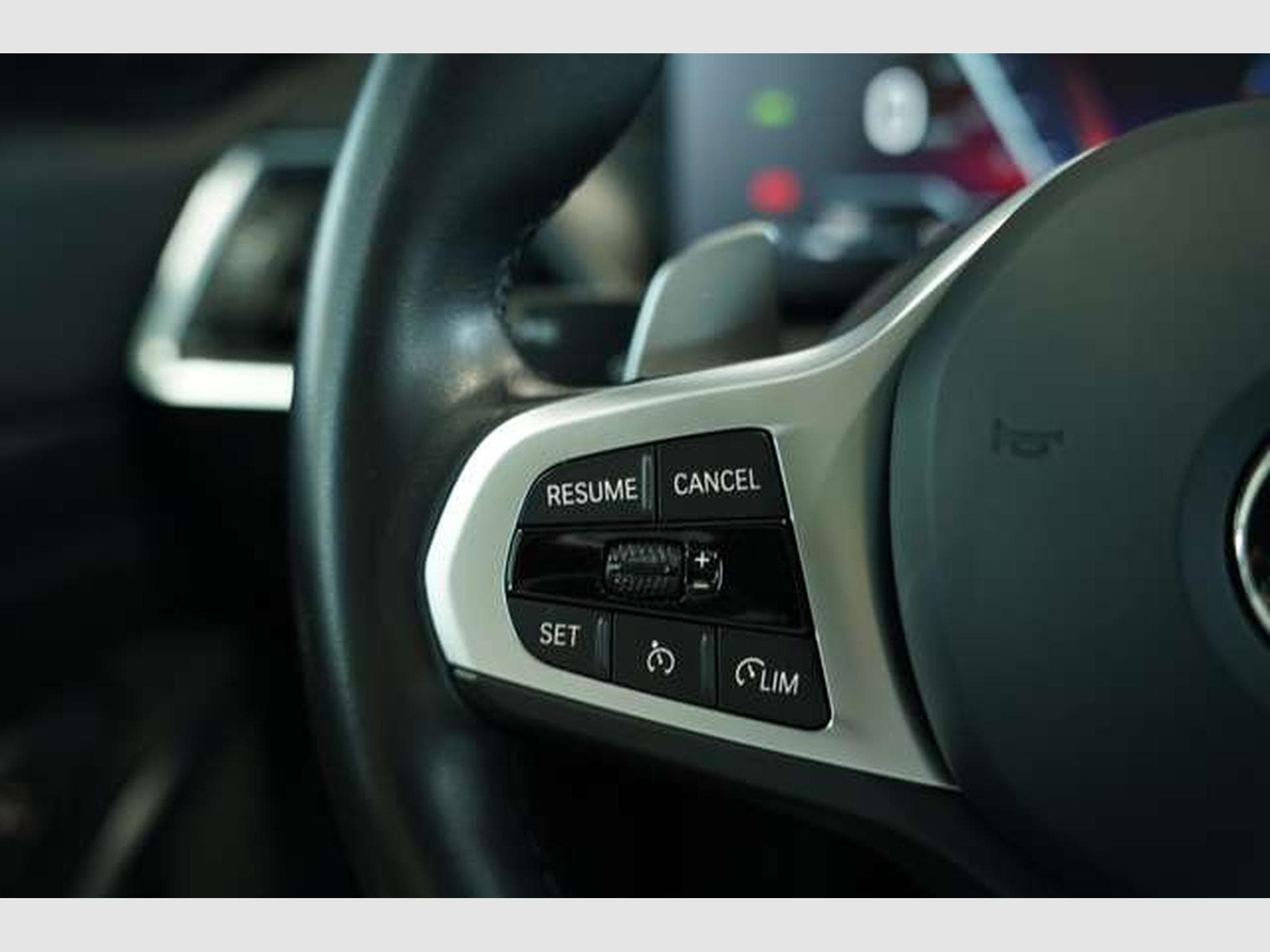 BMW 330 i M Sport xD Limousine 2.H *GSD*ACC*HUD*Aero (2024) - Photo 39