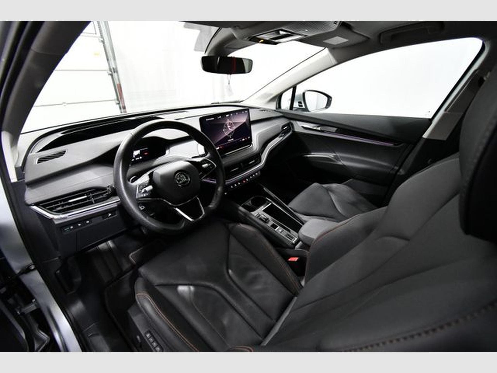 Skoda Enyaq Enyaq IV 60, Leder, AHK, Pano., Area View, HuD (2023) - Foto 6