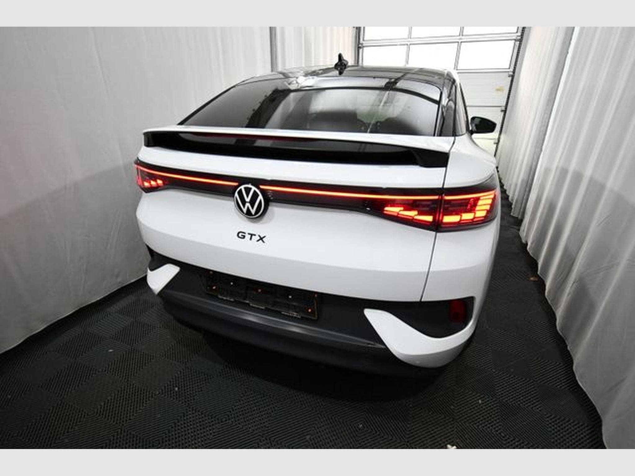 VW ID.5 ID.5 GTX 220 kW 4Motion AHK, Pano., 360 Grad (2023) - Photo 3