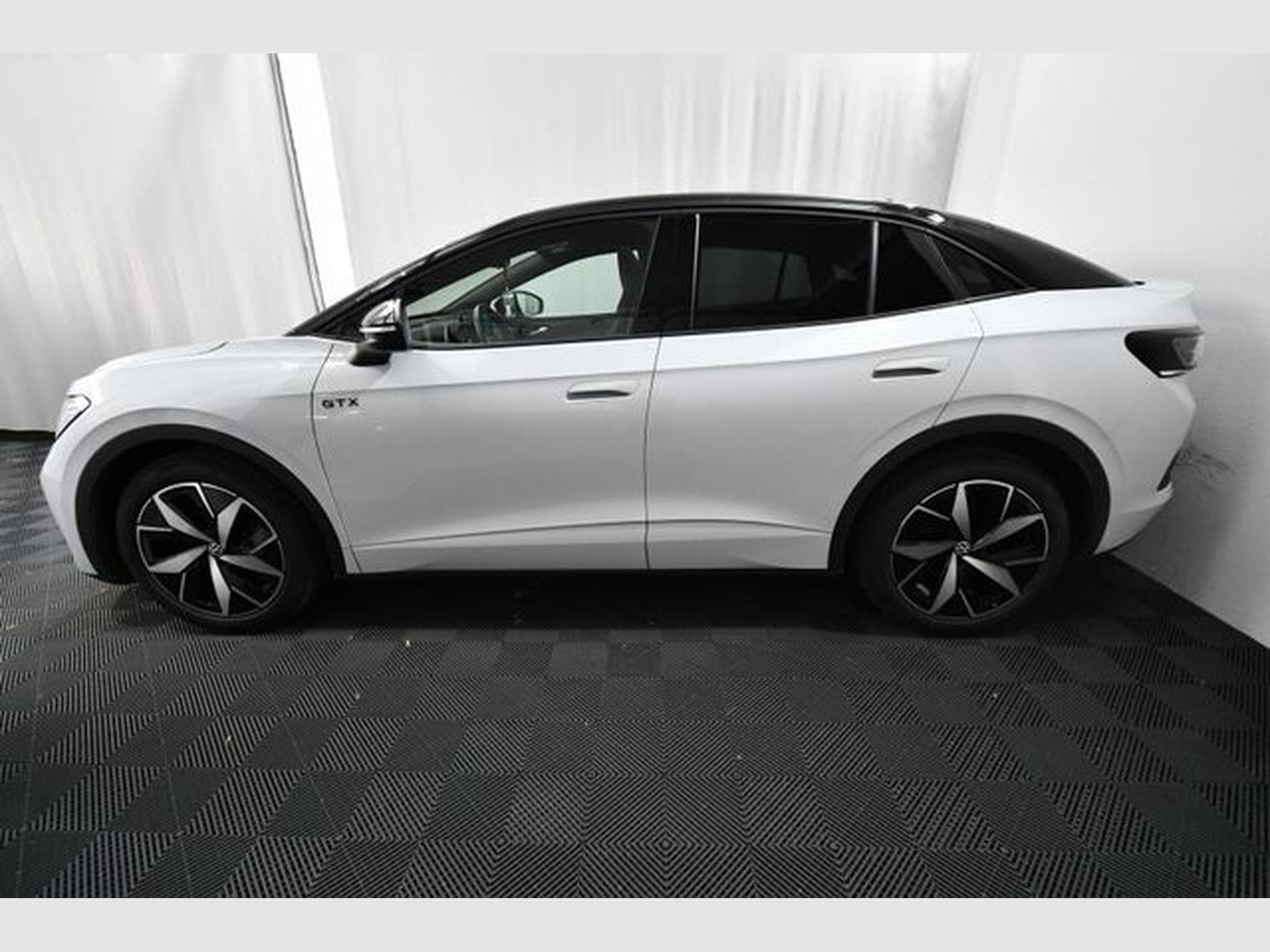 VW ID.5 ID.5 GTX 220 kW 4Motion AHK, Pano., 360 Grad (2023) - Photo 2
