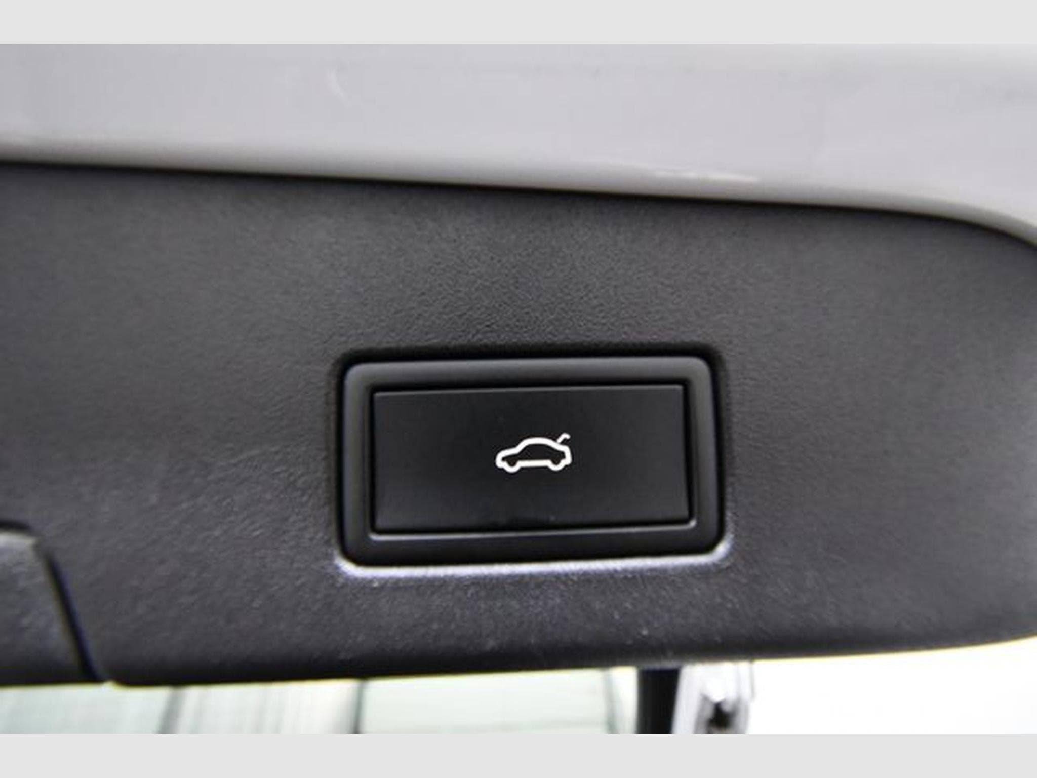 VW ID.5 ID.5 GTX 220 kW 4Motion AHK, Pano., 360 Grad (2023) - Photo 8