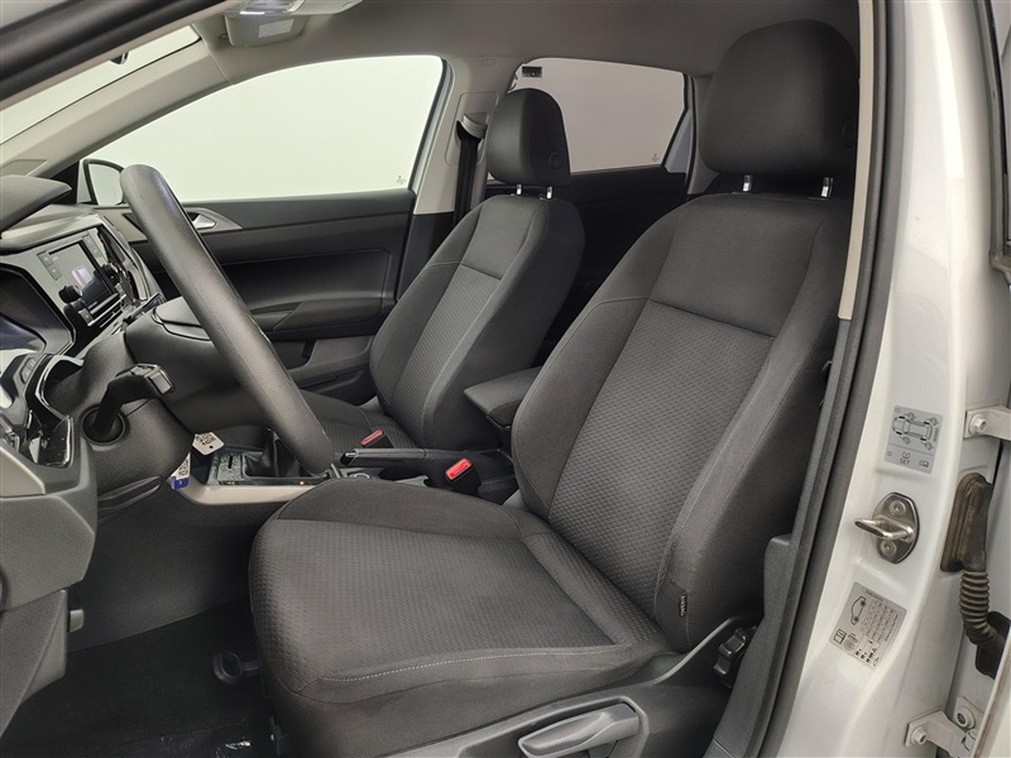 VW Polo 1.0 TSi Comfortline NAVI/PDC AV AR (2019) - Photo 7
