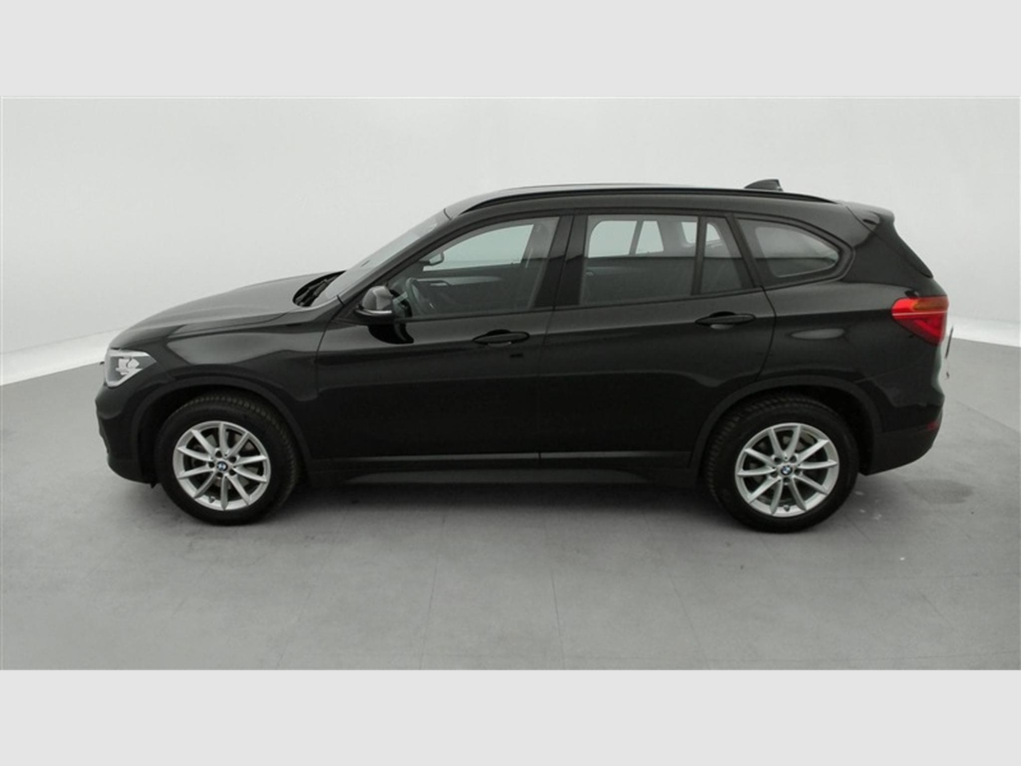BMW X1 1.5i sDrive18 OPF (EU6AP) (2021) - Photo 3