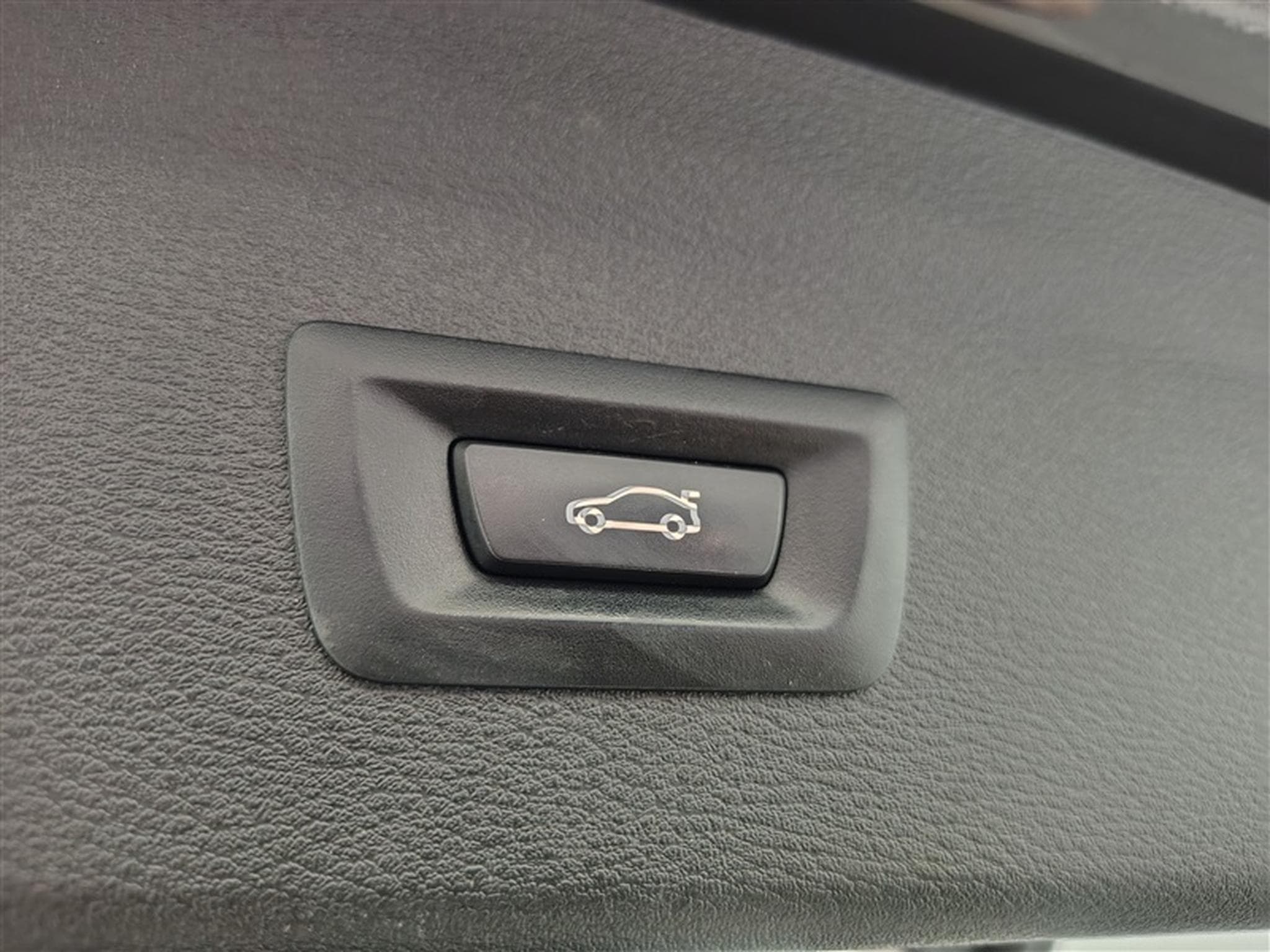 BMW X1 1.5i sDrive18 OPF (EU6AP) (2021) - Photo 18