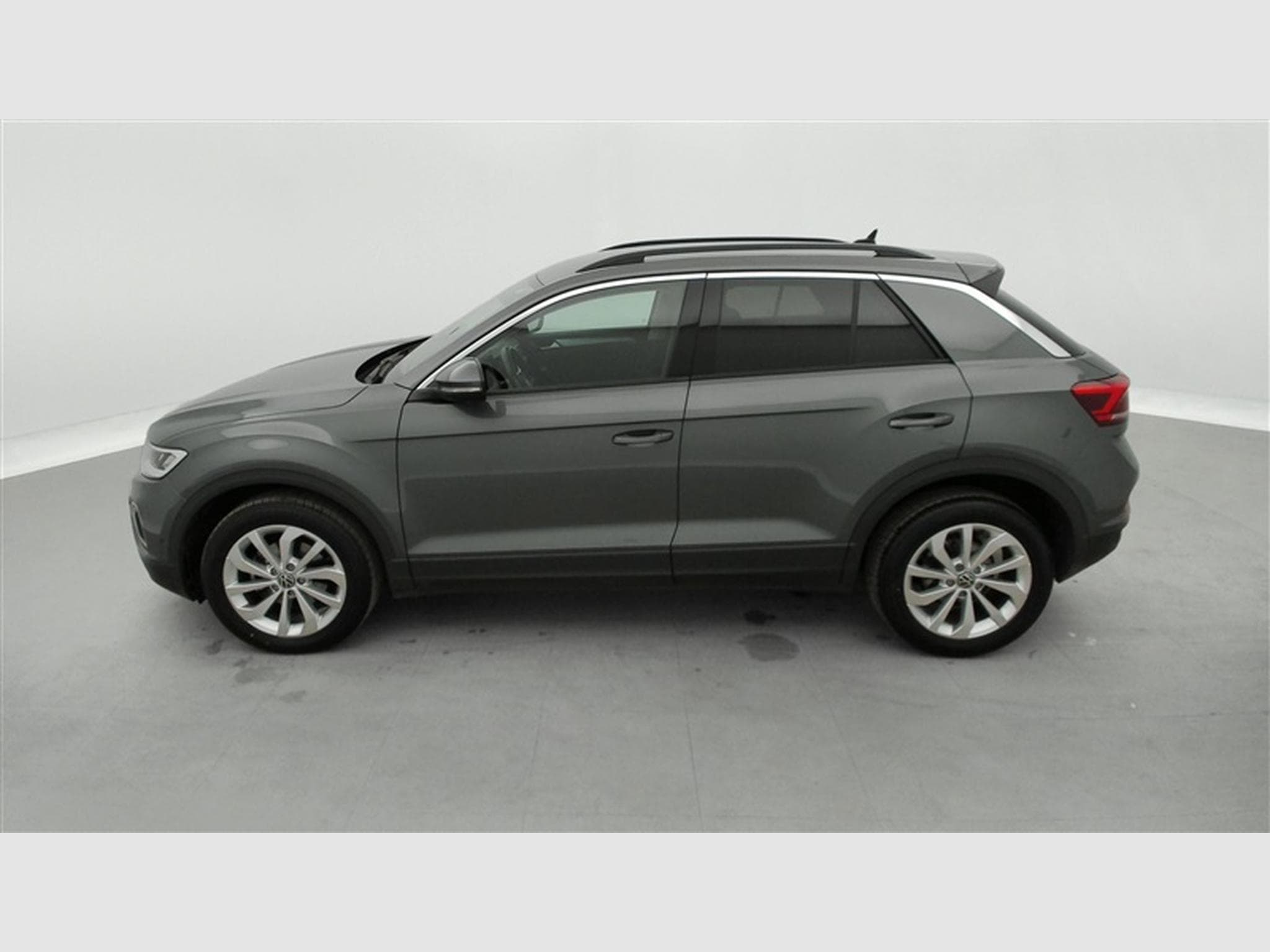VW T-Roc 1.0 TSI Style  Carplay / Led / PDC+Caméra (2024) - Photo 3