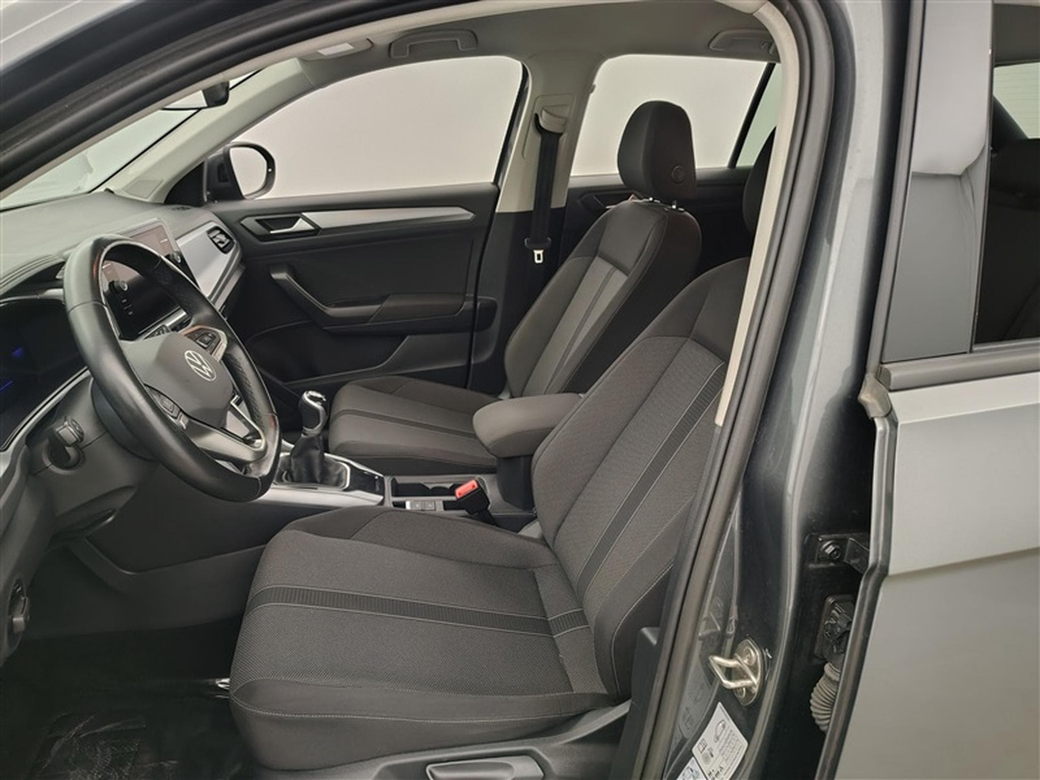 VW T-Roc 1.0 TSI Style  Carplay / Led / PDC+Caméra (2024) - Photo 7