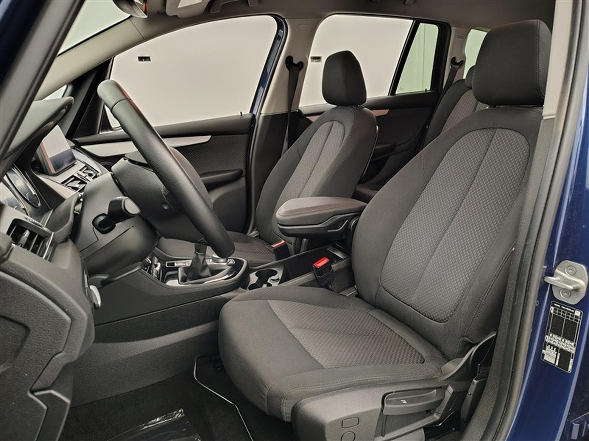 BMW 216 d Gran Tourer Navi / Led / PDC av+ar (2023) - Photo 6