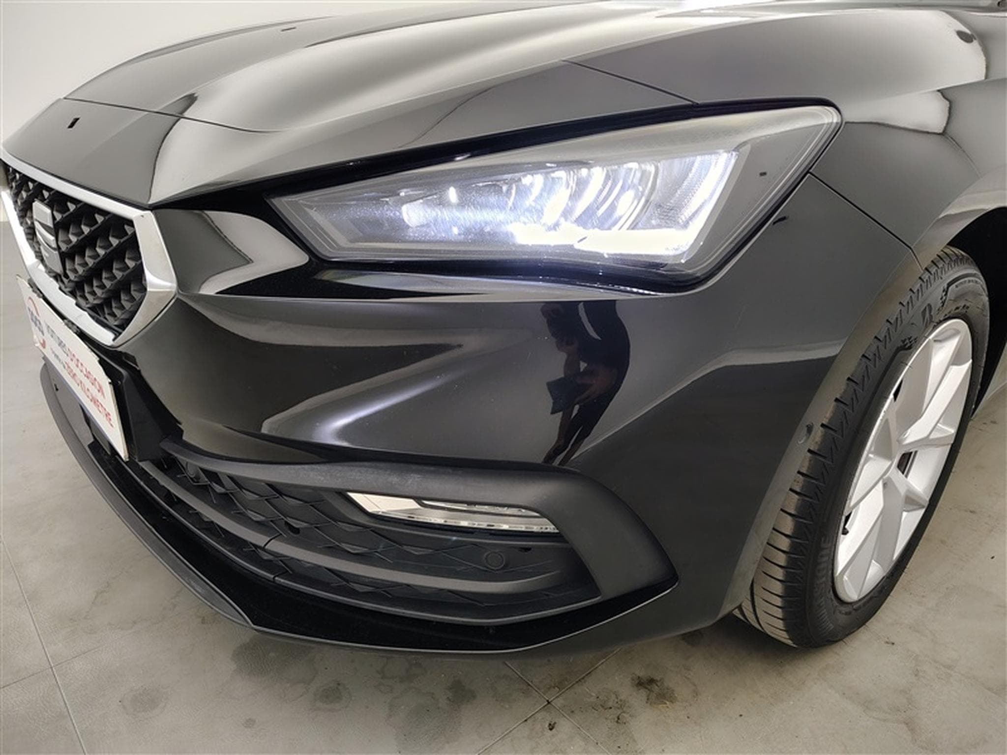 Seat Leon 1.0 eTSI MHEV Move! DSG/NAVI/FULL LED/JA/PDC (2022) - Foto 15