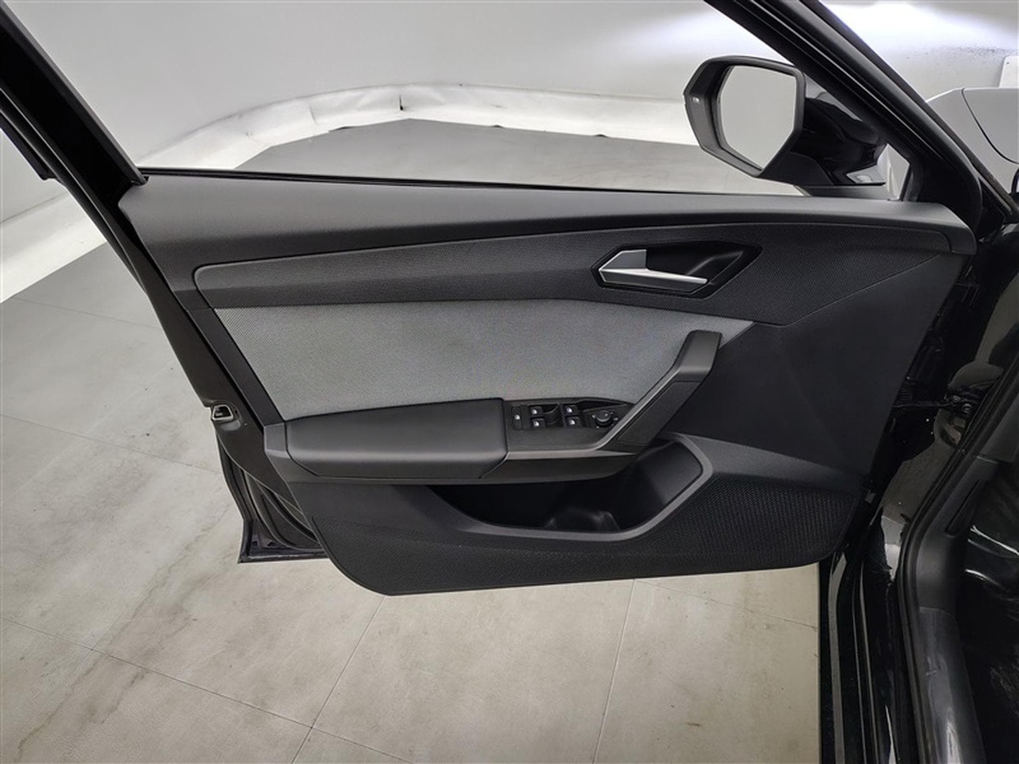 Seat Leon 1.0 eTSI MHEV Move! DSG/NAVI/FULL LED/JA/PDC (2022) - Foto 17