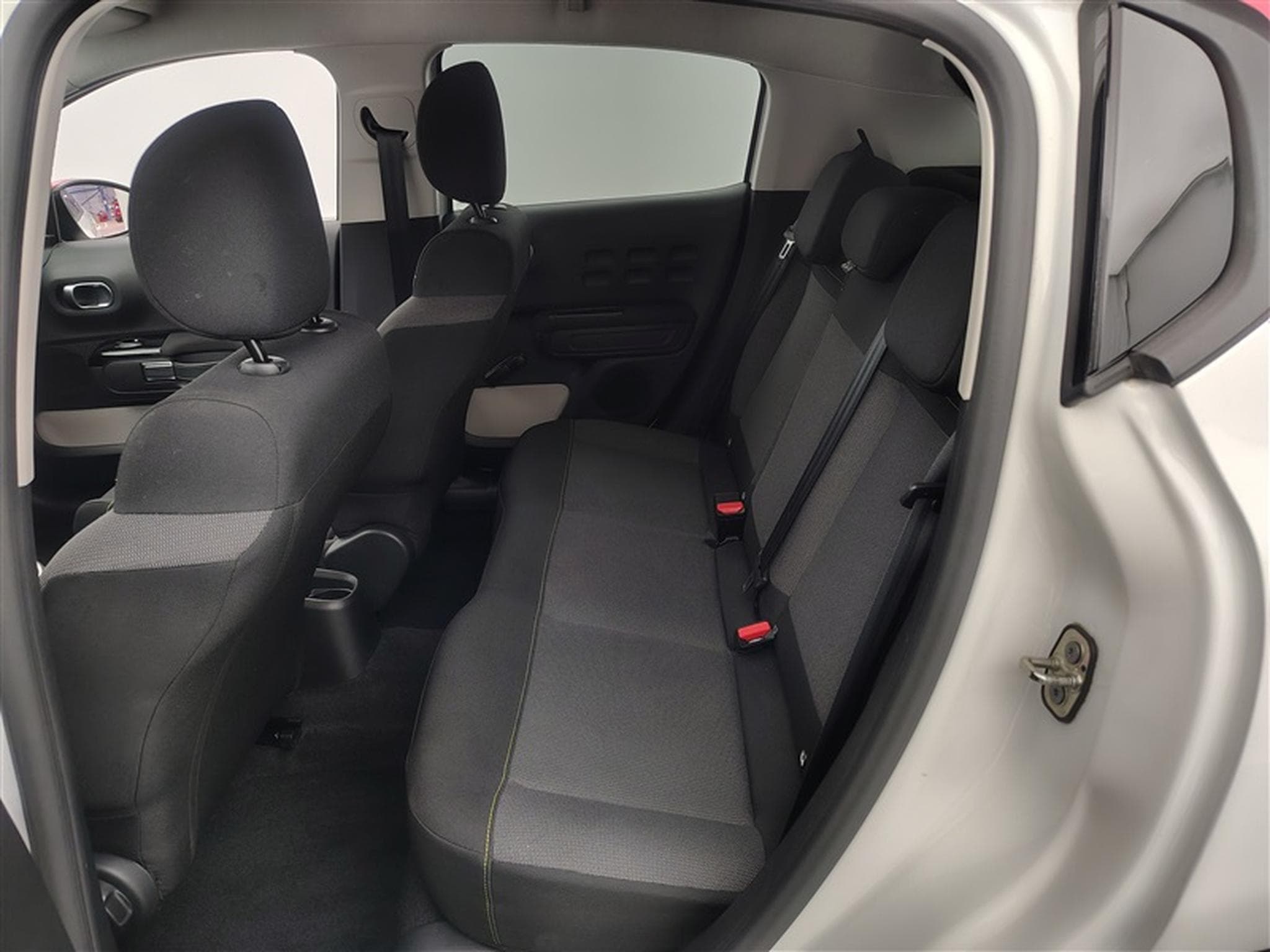 Citroën C3 1.2i Carplay / Led / PDC (2023) - Photo 13