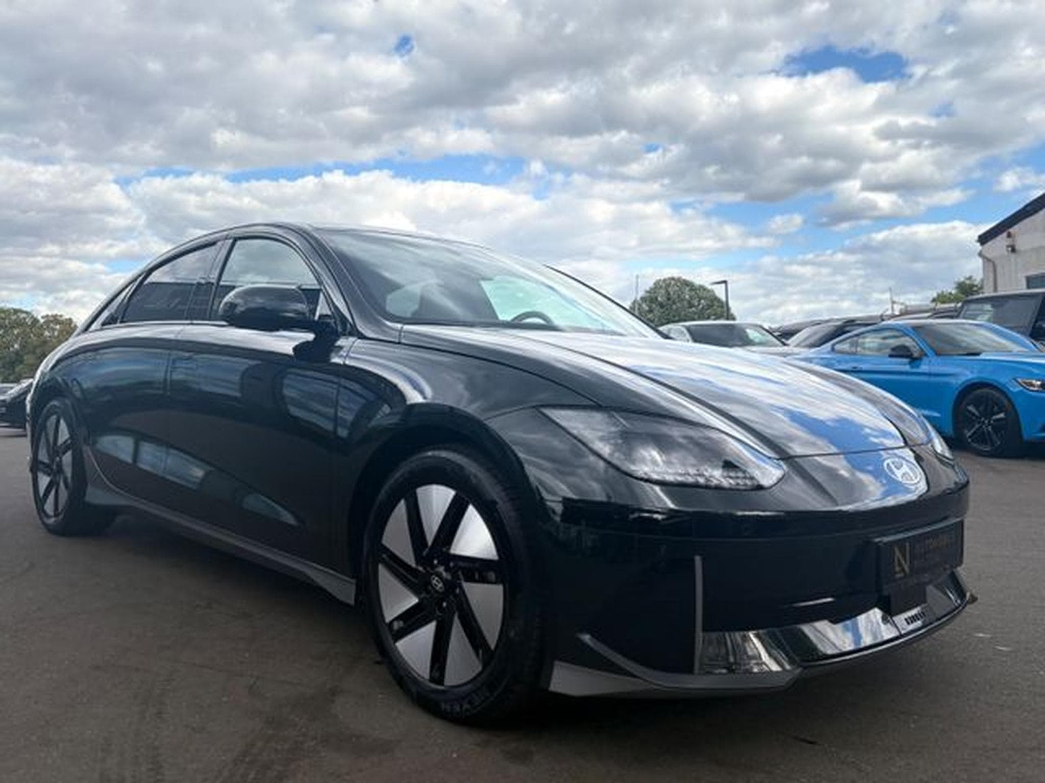 Hyundai IONIQ IONIQ 6 DYNAMIC ELECTRO *WÄRMEPUMPE*360°*NAVI* (2023) - Photo 5