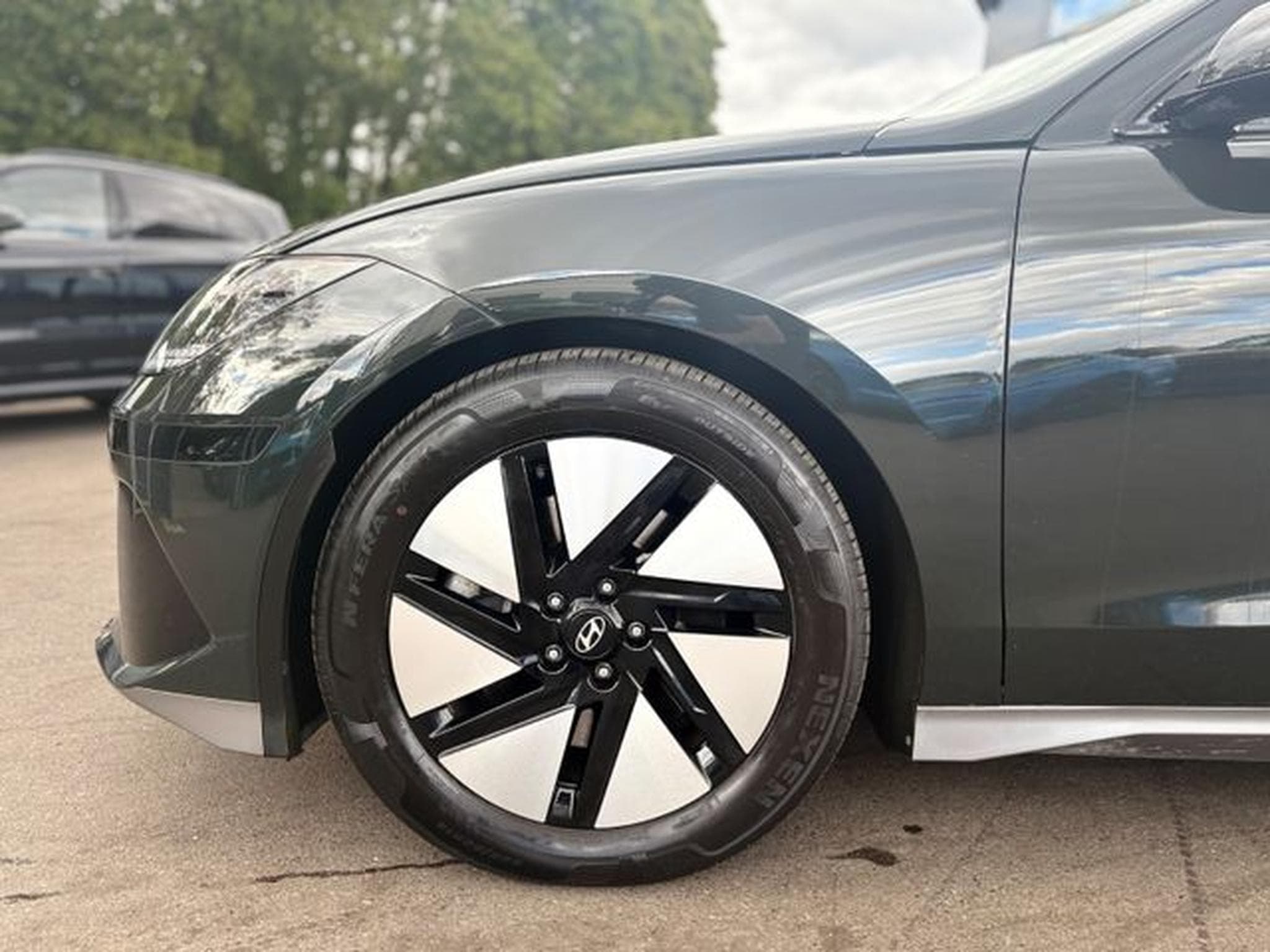 Hyundai IONIQ IONIQ 6 DYNAMIC ELECTRO *WÄRMEPUMPE*360°*NAVI* (2023) - Photo 12