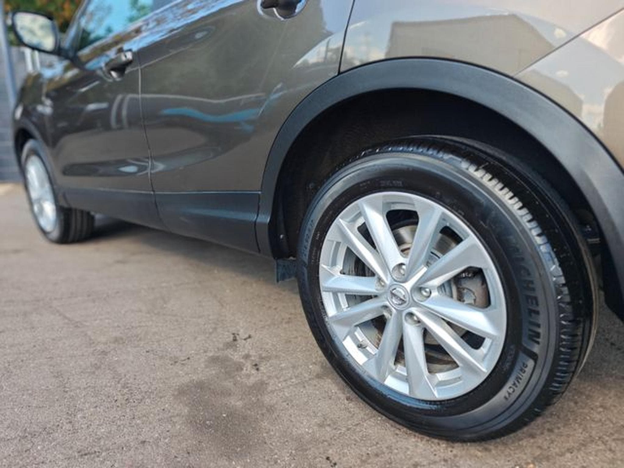 Nissan Qashqai QASHQAI ACENTA *2. HAND*NAVI*ALU*PDC* (2014) - Photo 9