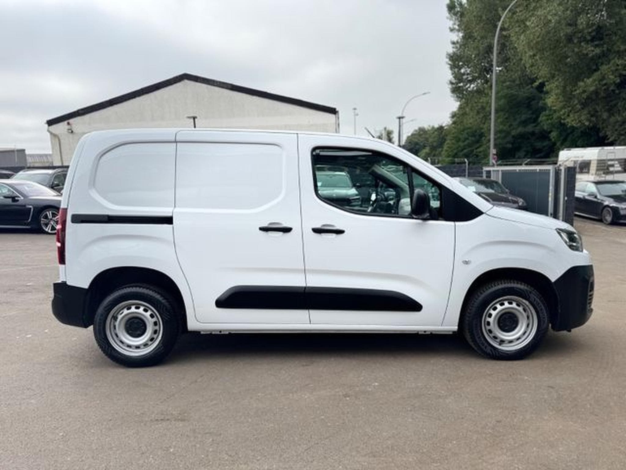 Citroën Berlingo BERLINGO 1.5 HDI KASTEN*KLIMA*TEMPOMAT*EURO6d* (2024) - Photo 11