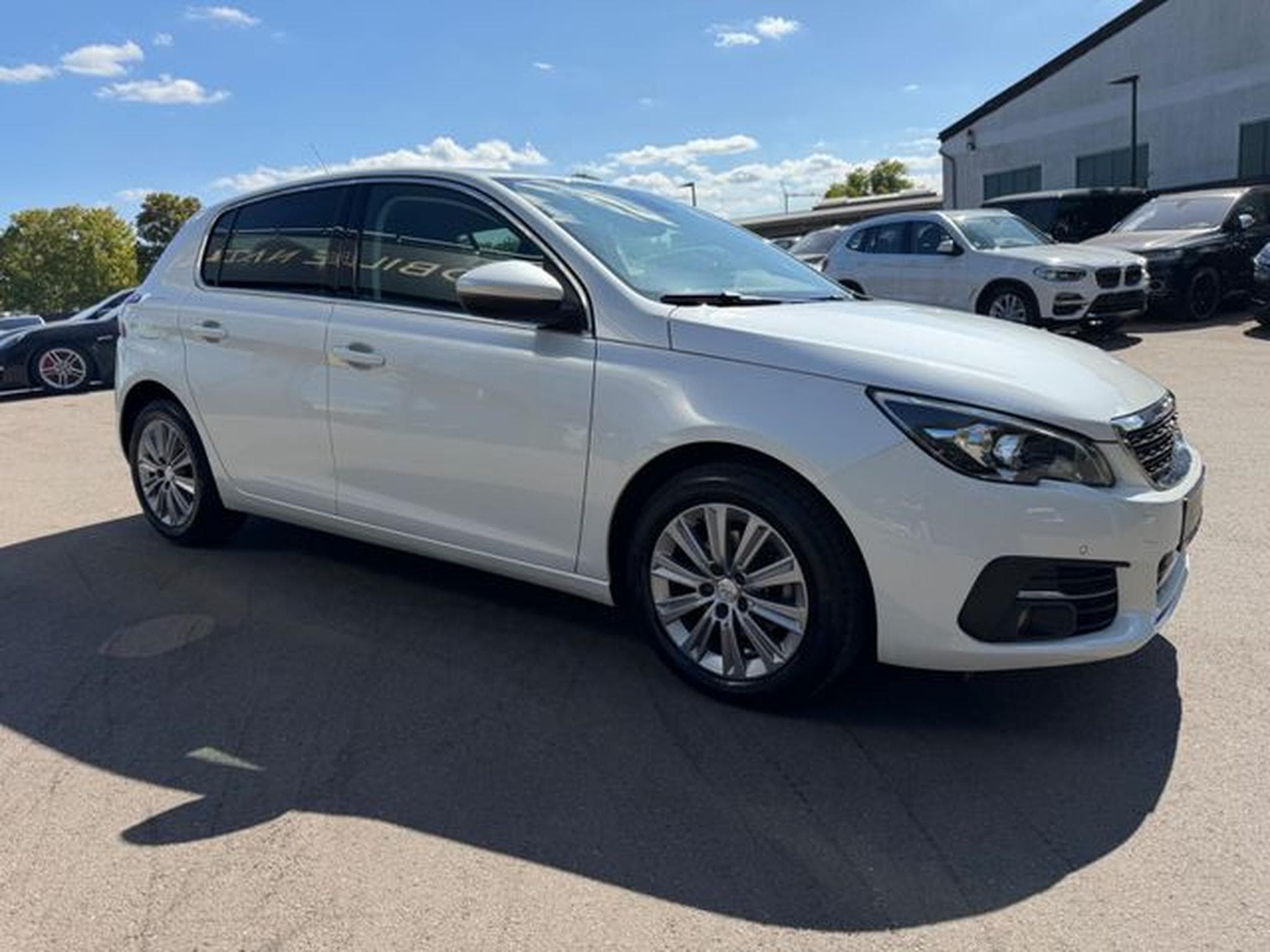 Peugeot 308 308 ALLURE *ALU*NAVI*TEILLEDER*PDC* (2018) - Photo 5