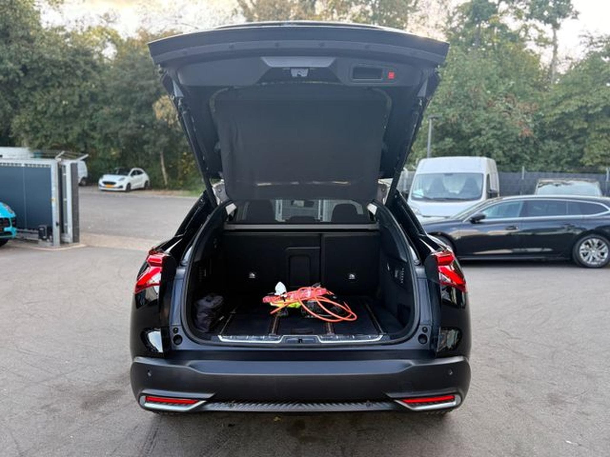 Citroën C5 X C5 X SHINE PACK HYBRID *KAMERA*LEDER*NAVI* (2023) - Photo 9