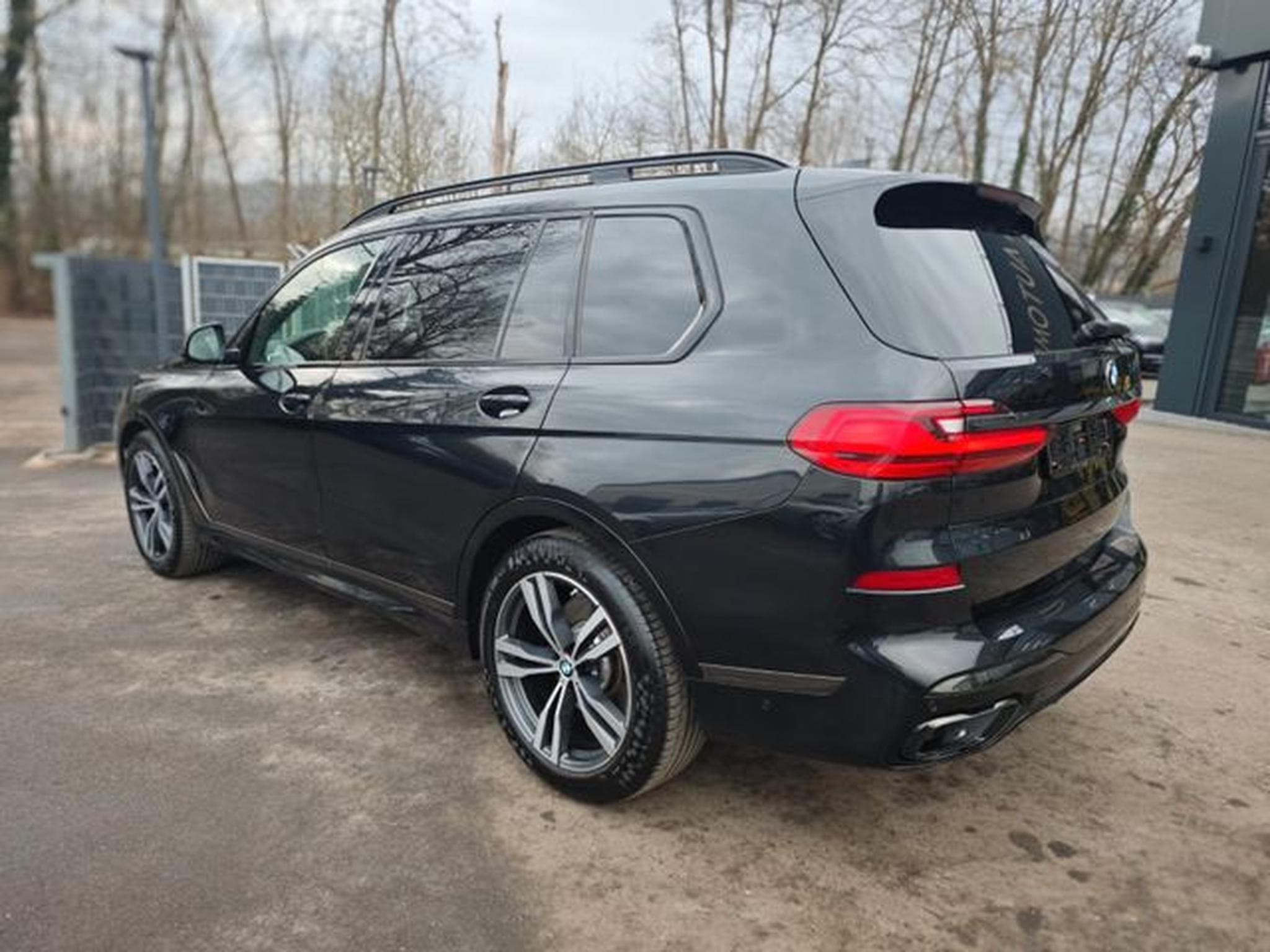 BMW X7 X7 xDrive 40d M SPORT*SOFT*LUFT*7SEATS*LASER*1.H (2021) - Foto 8