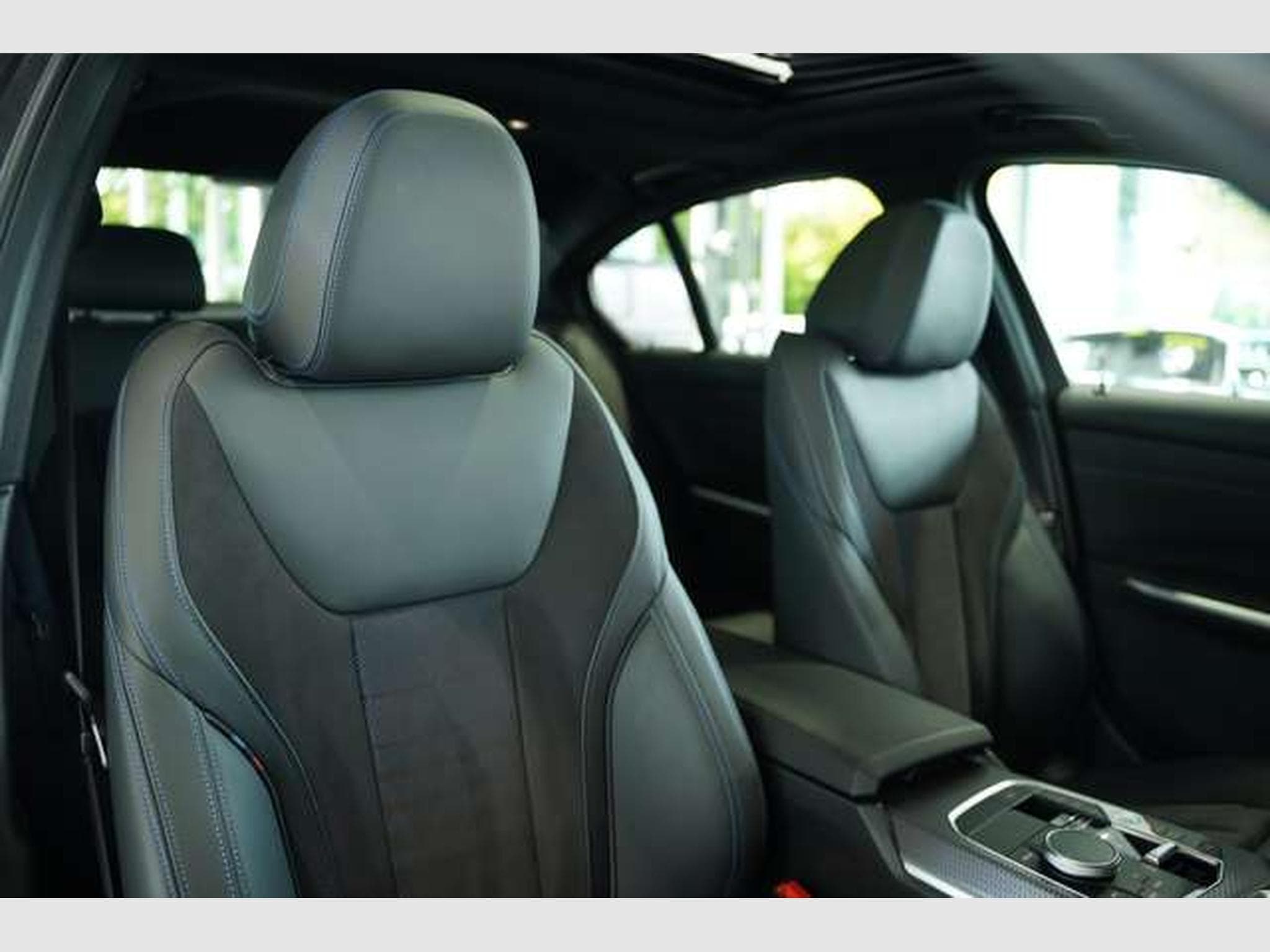 BMW 330 i M Sport xD Limousine 2.H *GSD*ACC*HUD*Aero (2024) - Foto 18