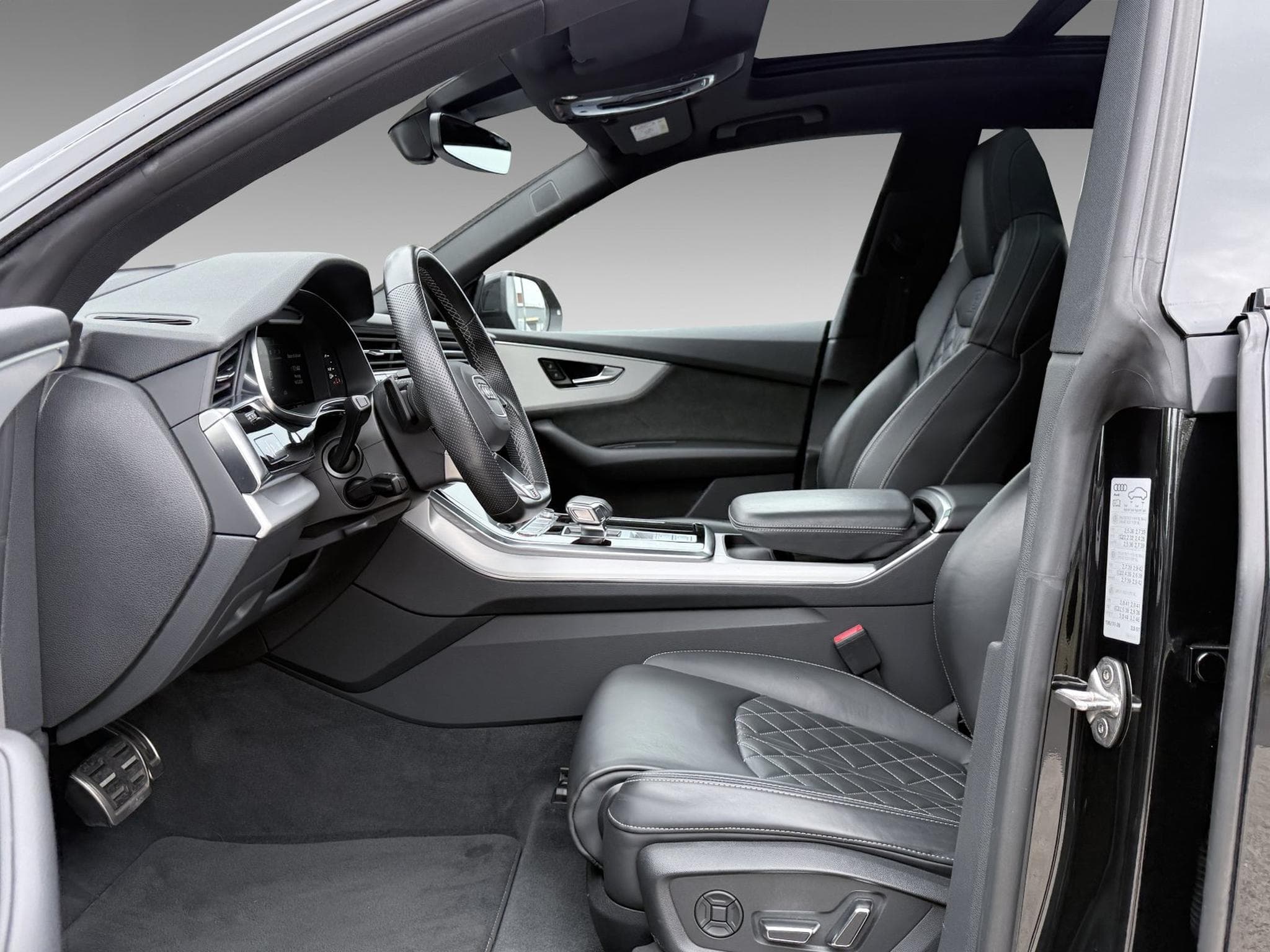 Audi SQ8 4.0 TFSI tiptronic quattro+B&O+Matrix LED+Optikpaket (2022) - Photo 7