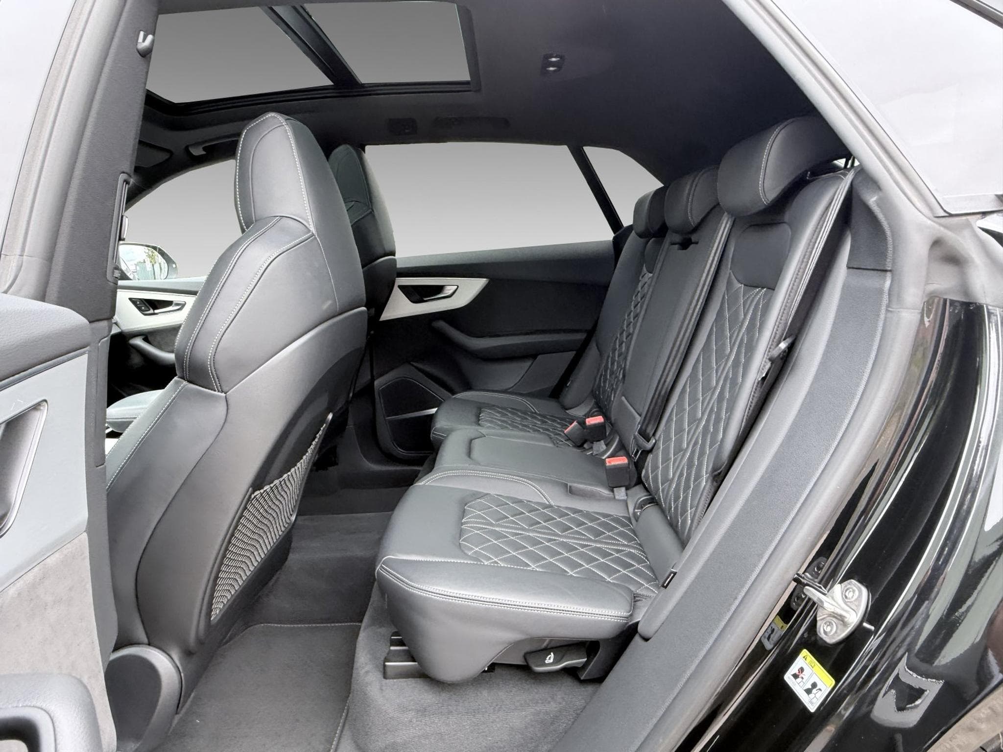 Audi SQ8 4.0 TFSI tiptronic quattro+B&O+Matrix LED+Optikpaket (2022) - Photo 8