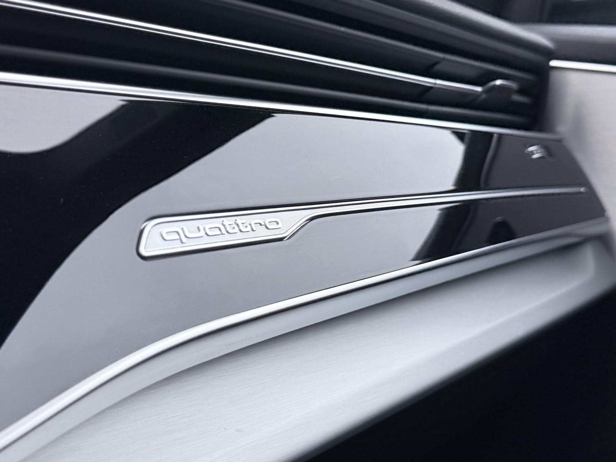 Audi SQ8 4.0 TFSI tiptronic quattro+B&O+Matrix LED+Optikpaket (2022) - Photo 22