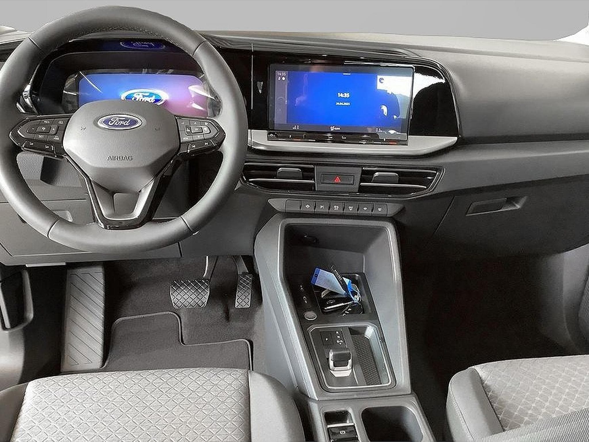 Ford Tourneo (2024) - Photo 7