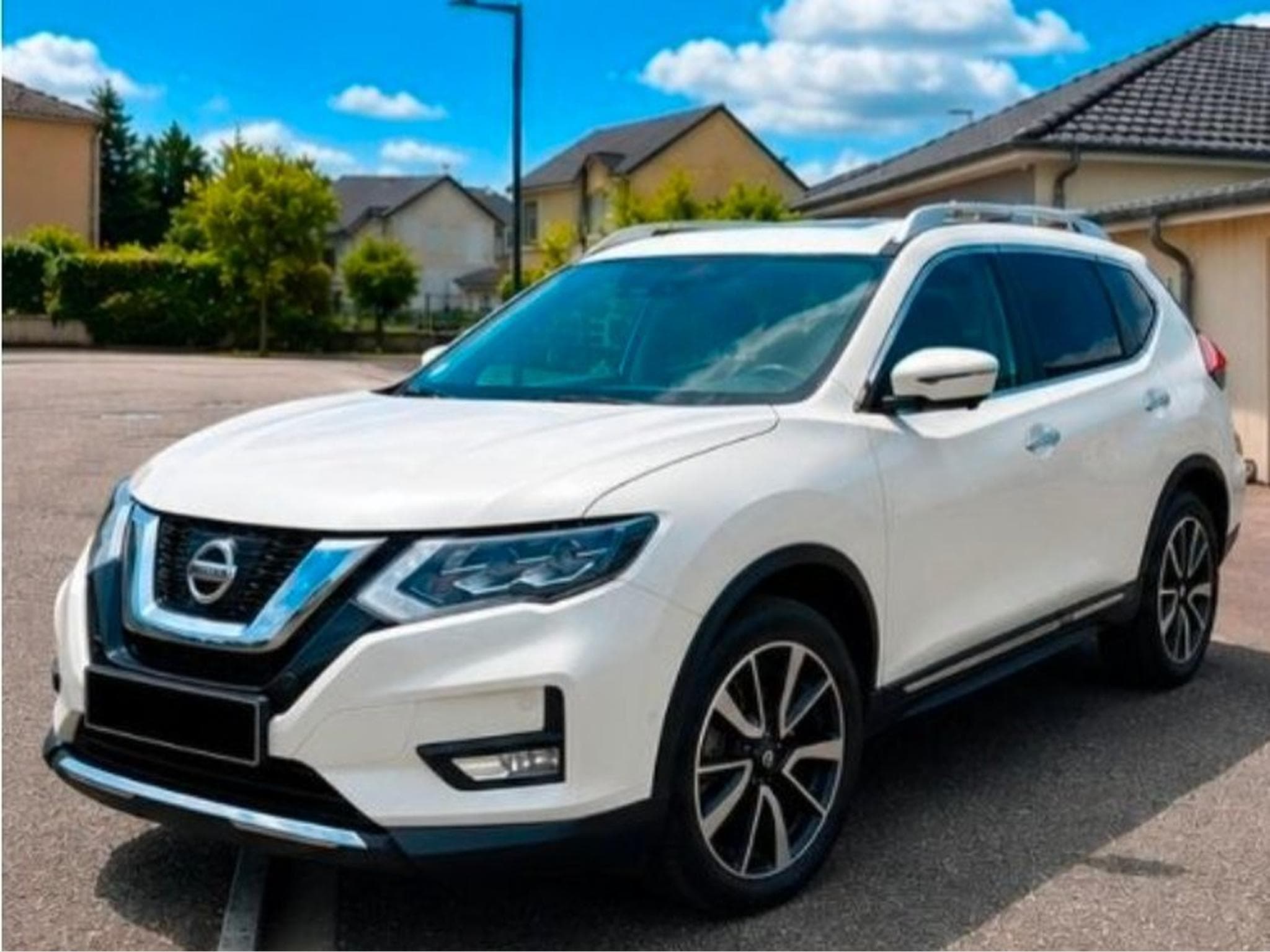 Nissan X-Trail 2.0 dCi 177 X-Tronic 7 places Tekna (2018) - Photo 1