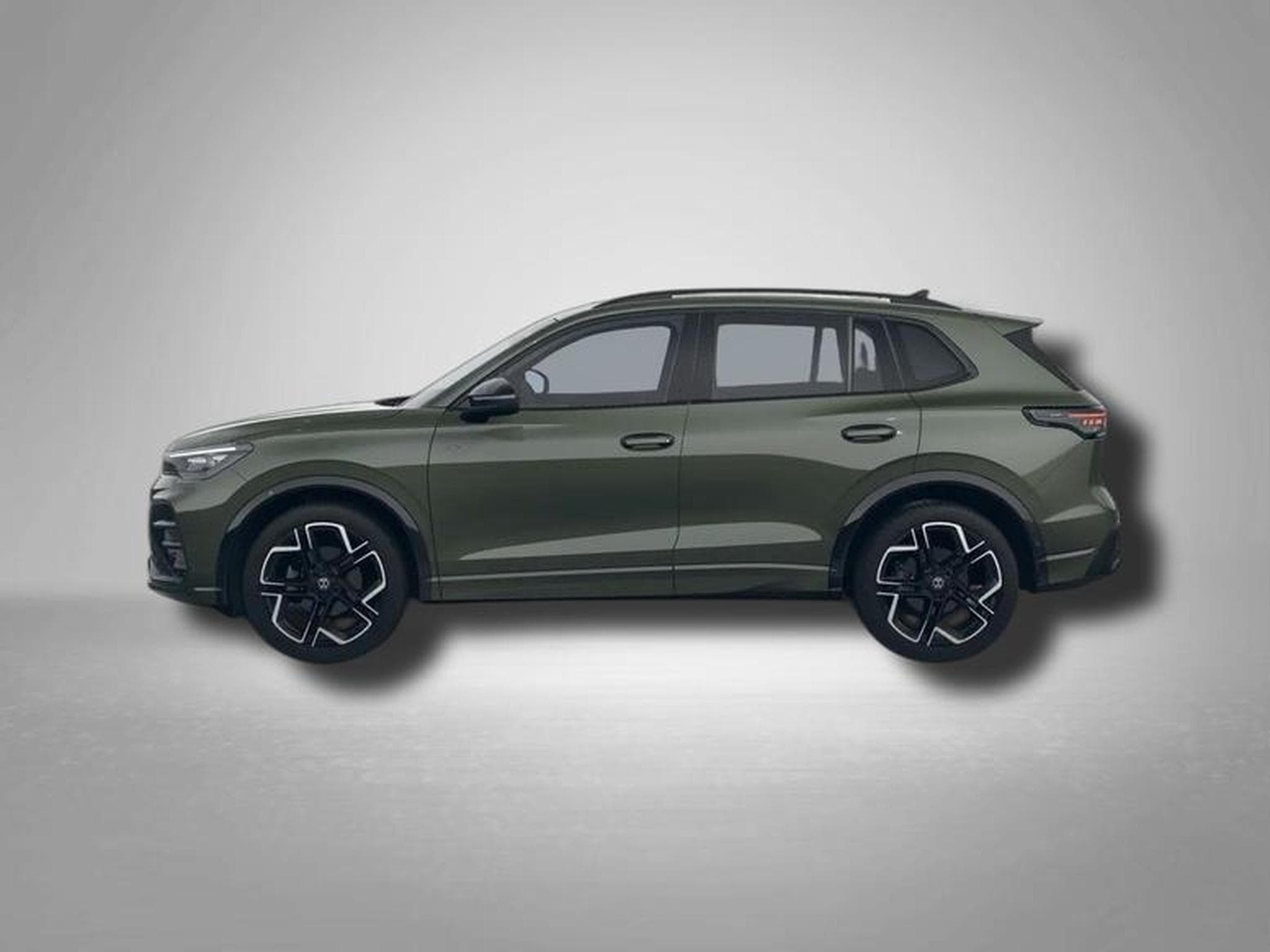 VW Tiguan R-Line 1.5 eTSI 7-Gang-DSG (2025) - Photo 2