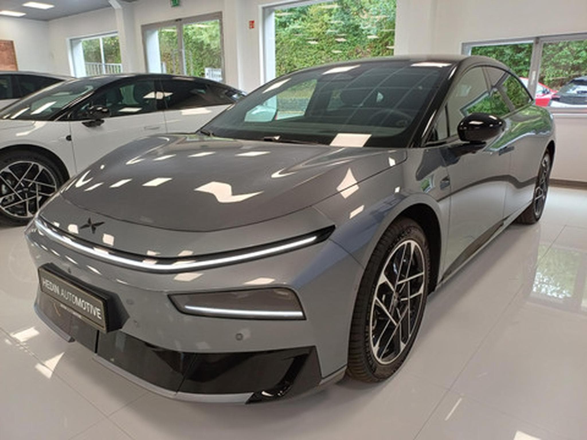 Xpeng P7 BEV 75KWH Performance AWD (2026) - Photo 1