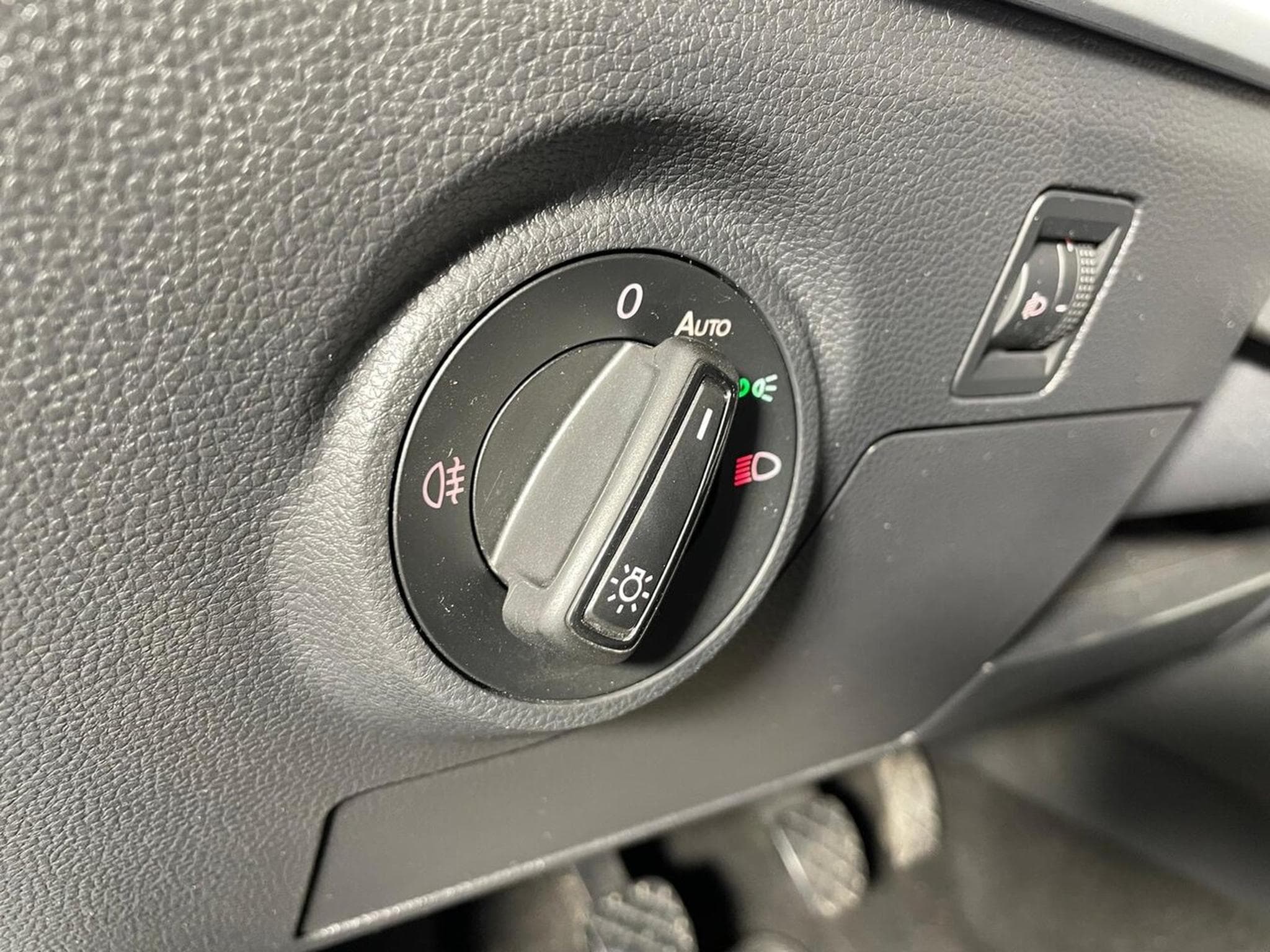 Seat Arona 1.0 TSI 110 MOVE COPA CARPLAY (2022) - Photo 7
