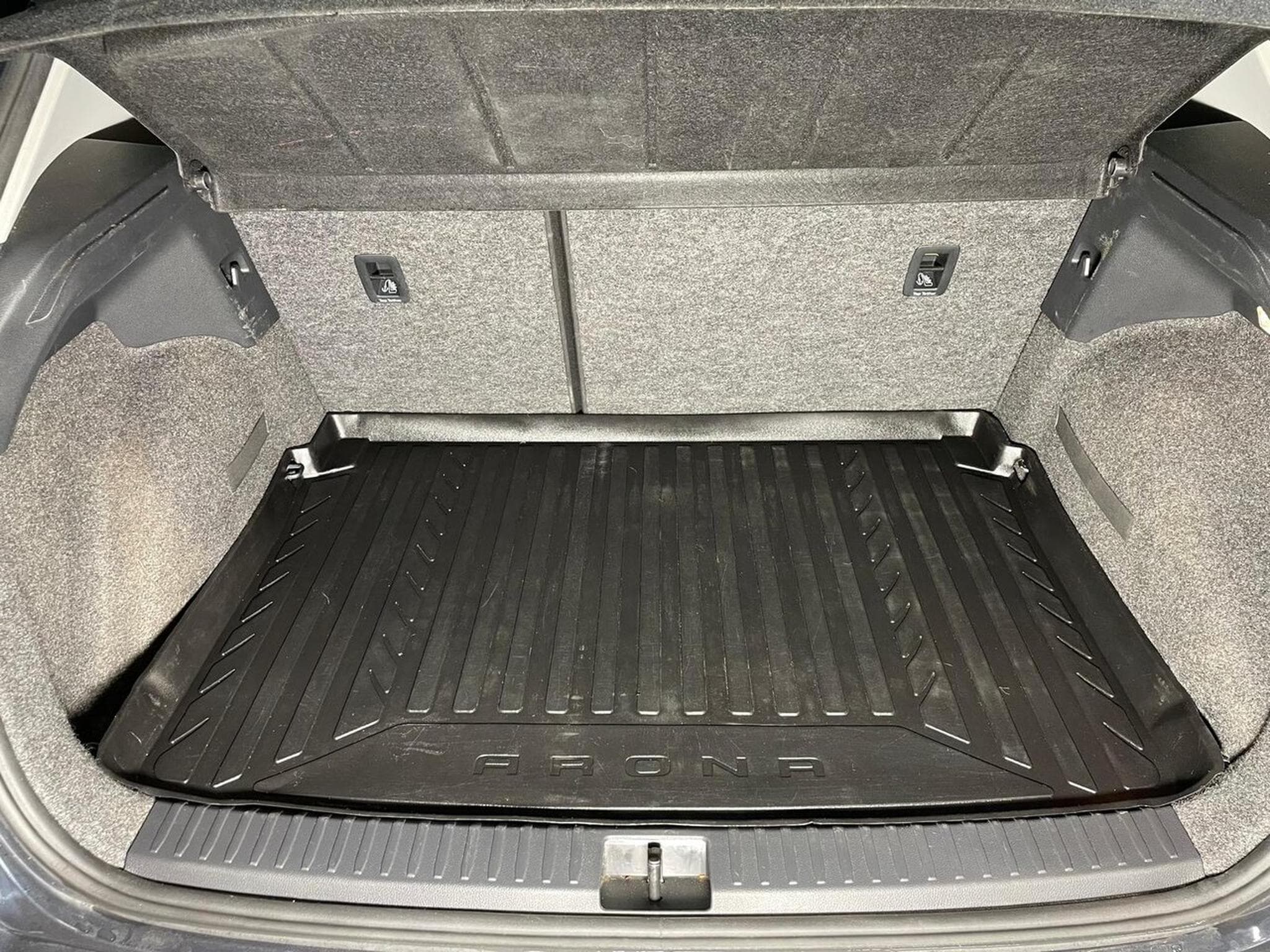 Seat Arona 1.0 TSI 110 MOVE COPA CARPLAY (2022) - Photo 15