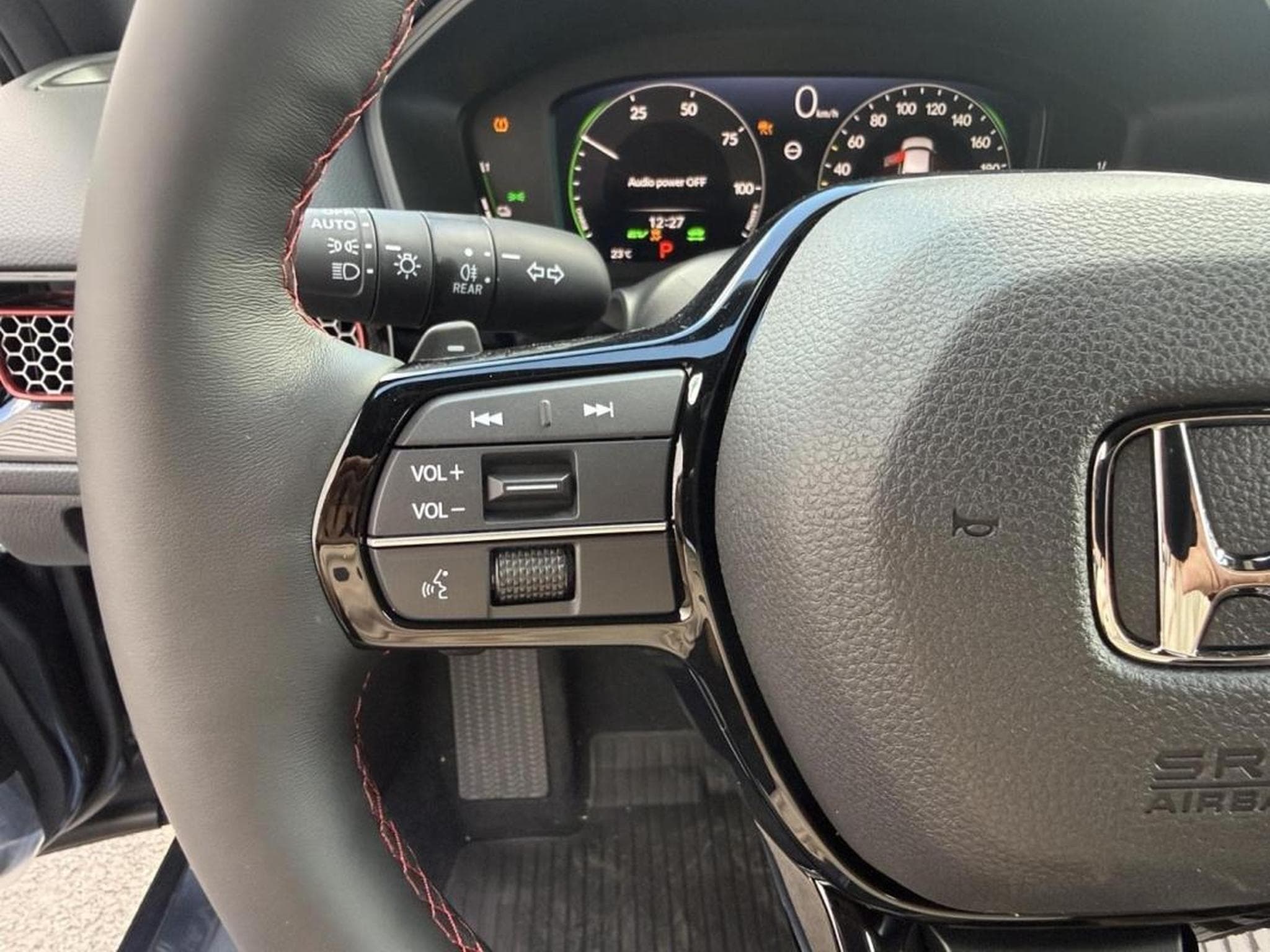 Honda Civic 2.0 i-MMD 184ch e:HEV Sport (2026) - Photo 17