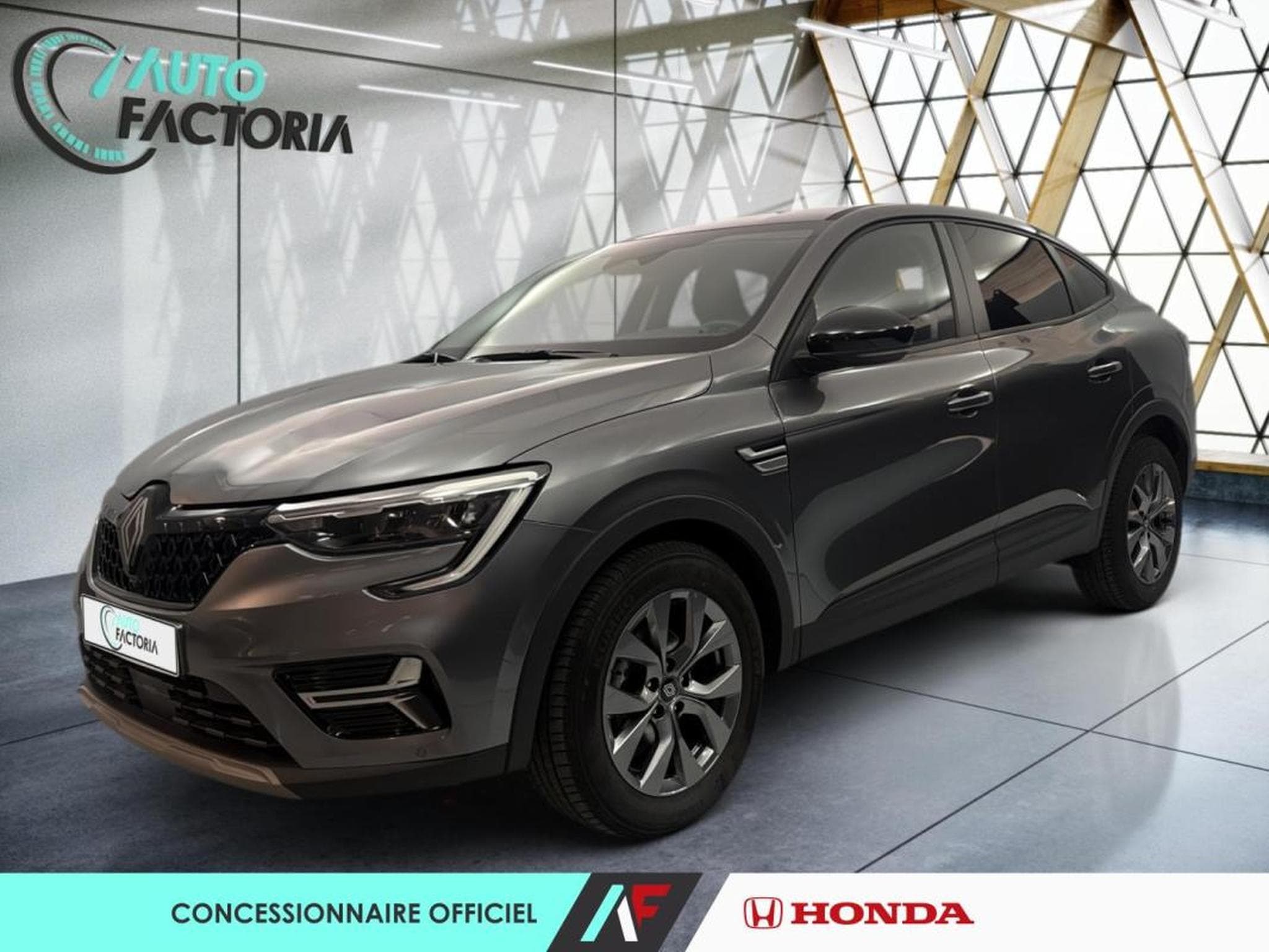 Renault Arkana -23% 1.3 TCe 140ch mild hybrid Evolution EDC -24 (2025) - Photo 1