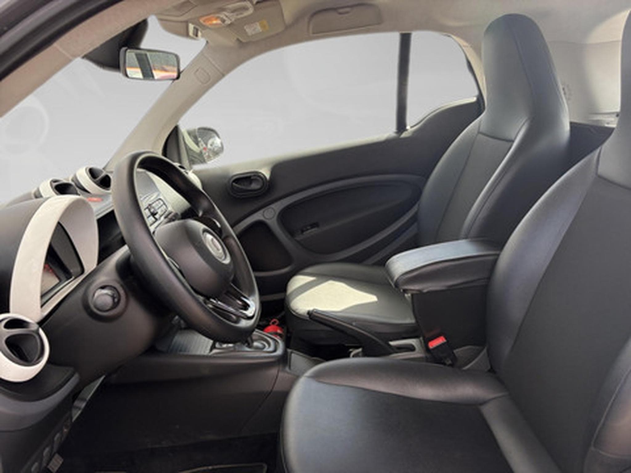 Smart Fortwo coupé Elektromotor 60kW Essential (2020) - Photo 6