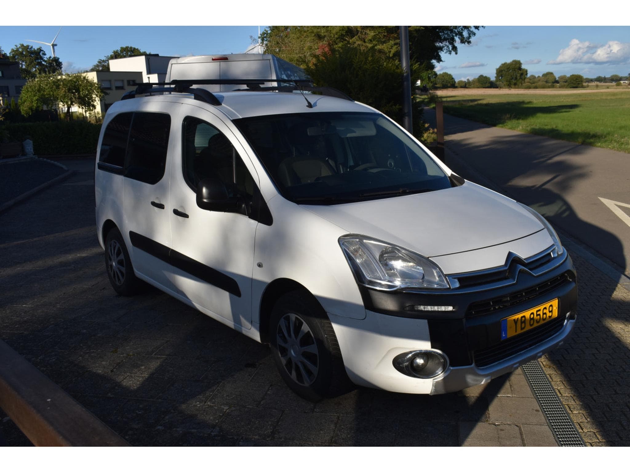 Citroën Berlingo 1,6 HDi 5 places (2014) - Photo 3