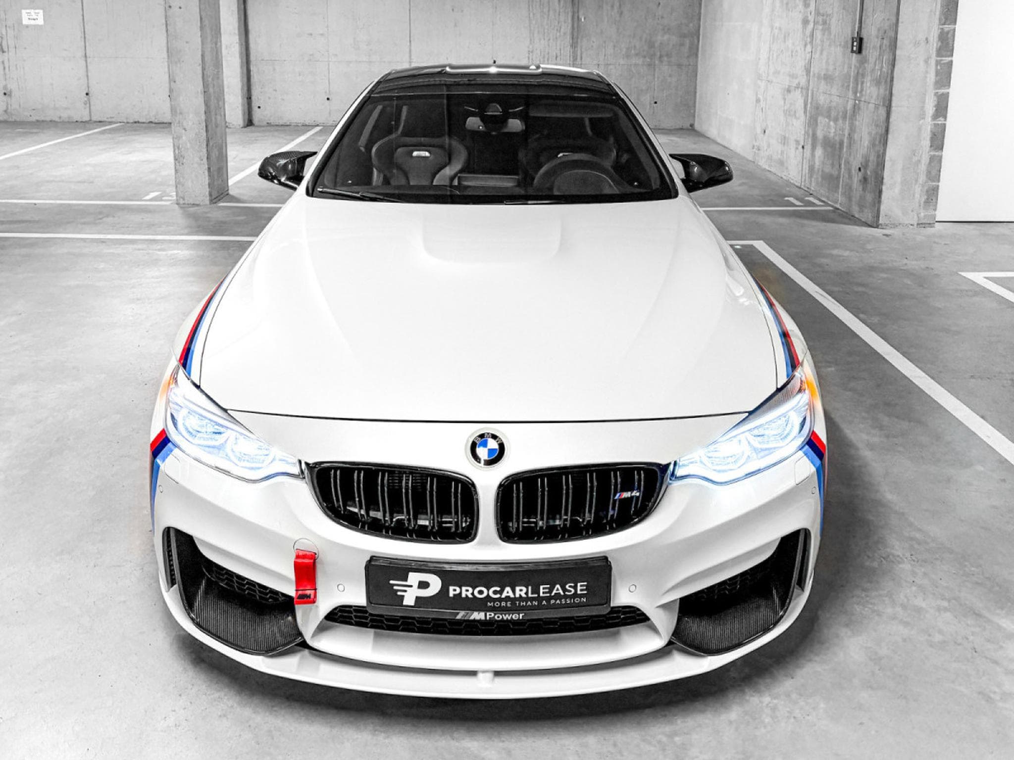 BMW M4 F82 COUPE / M PERFORMANCE/ MANHART/ CERAMIC (2016) - Photo 3