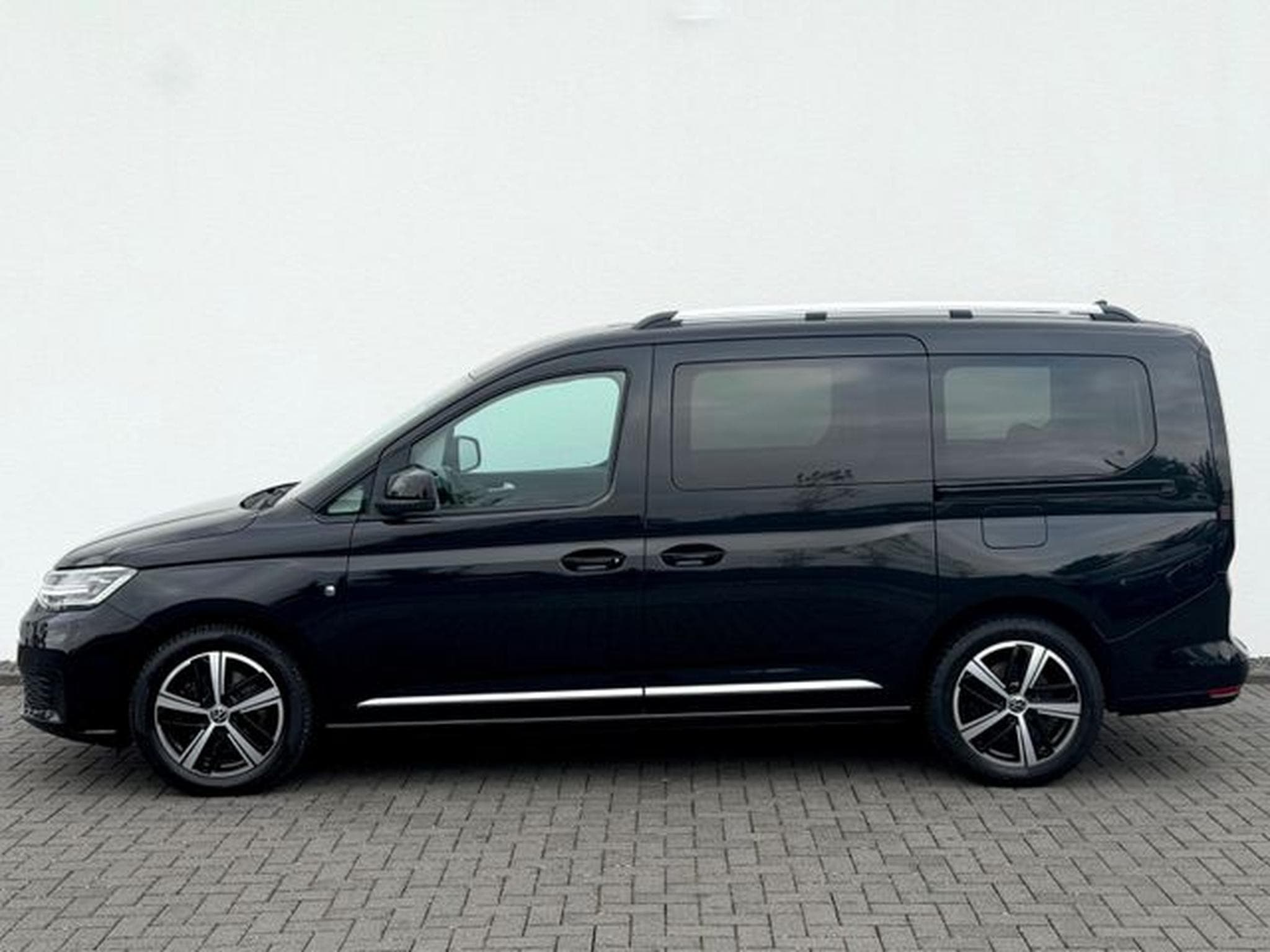 VW Caddy Caddy Maxi 2.0 TDI DSG /7.SITZER/LED/ACC/AHK/ (2022) - Photo 8