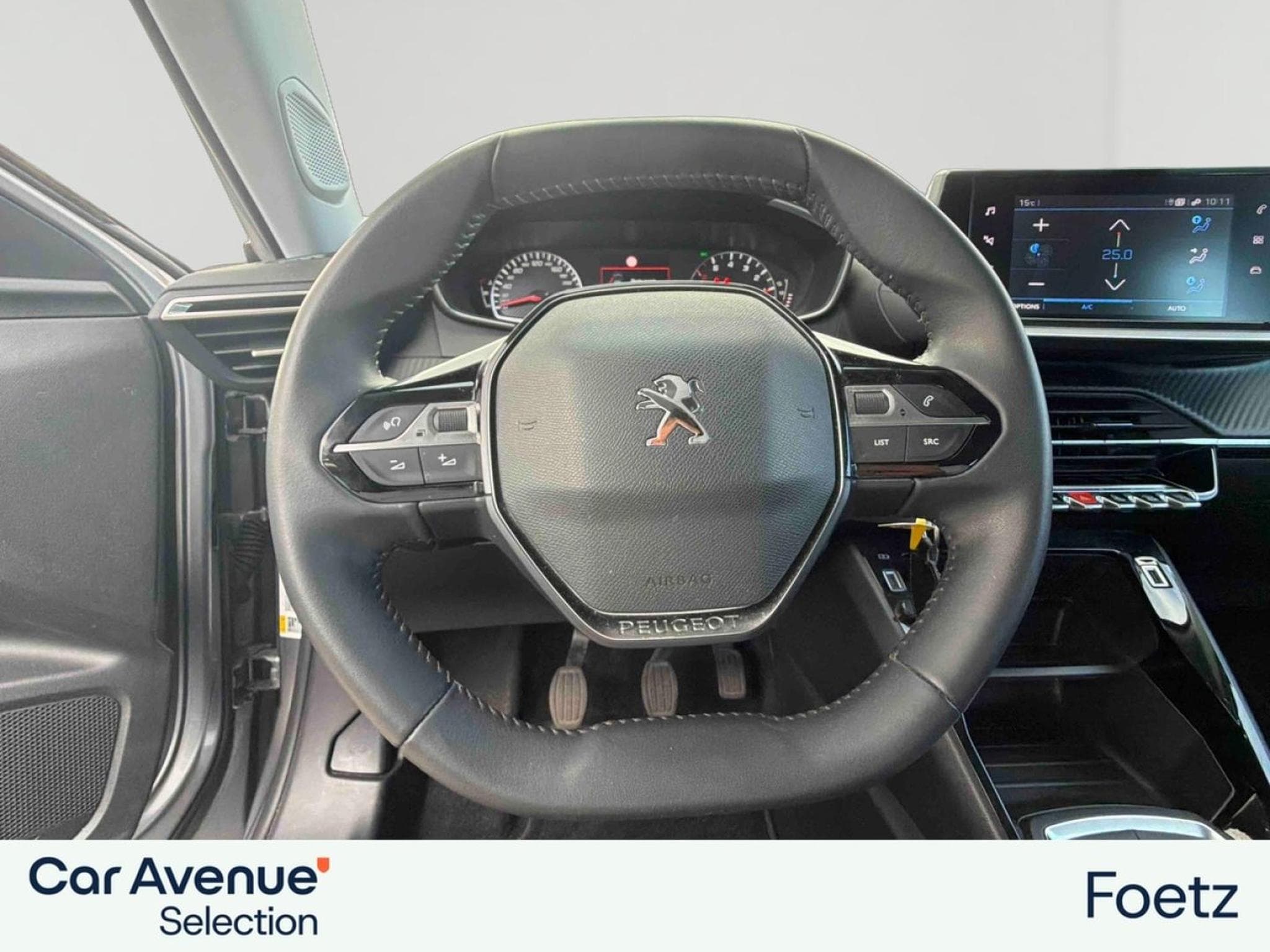 PEUGEOT 2008 1.2 PureTech 100ch S&S Active Pack (2022) - Photo 5