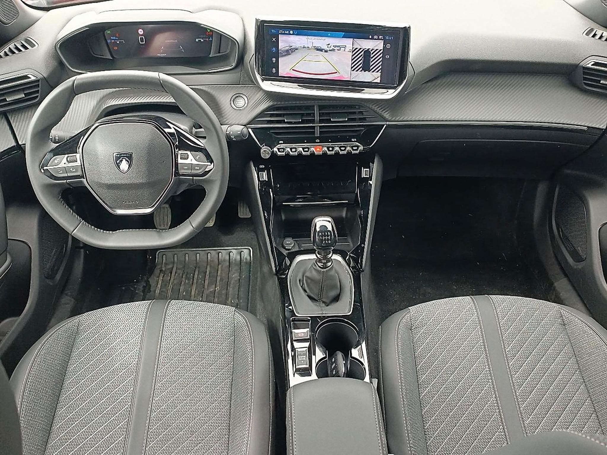 Peugeot 2008 1.2 100 ALLURE (2025) - Photo 10