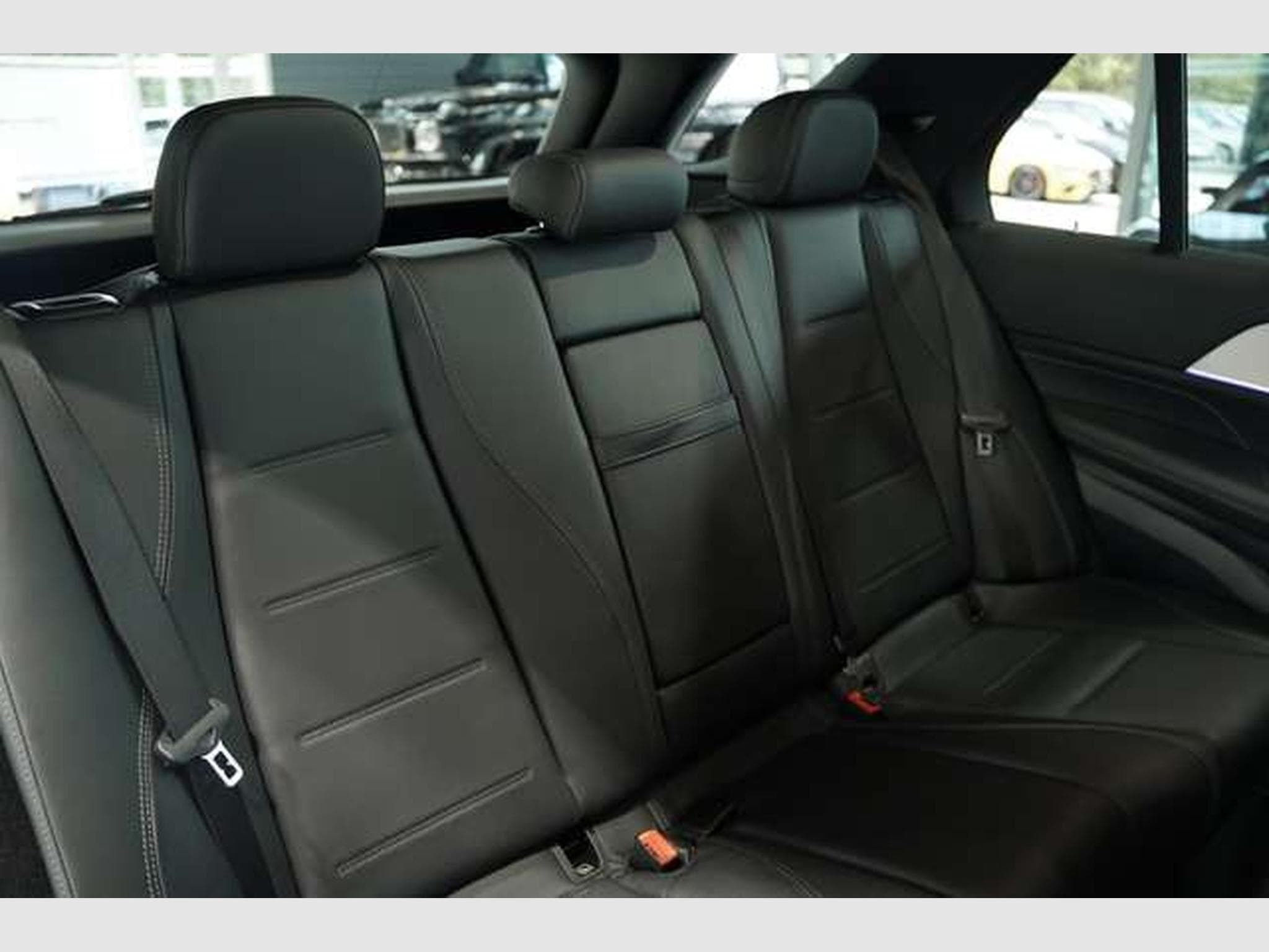 Mercedes GLE 400 d 4M AMG Line *2.H *21 *Pano *BURM *AHK (2022) - Photo 23
