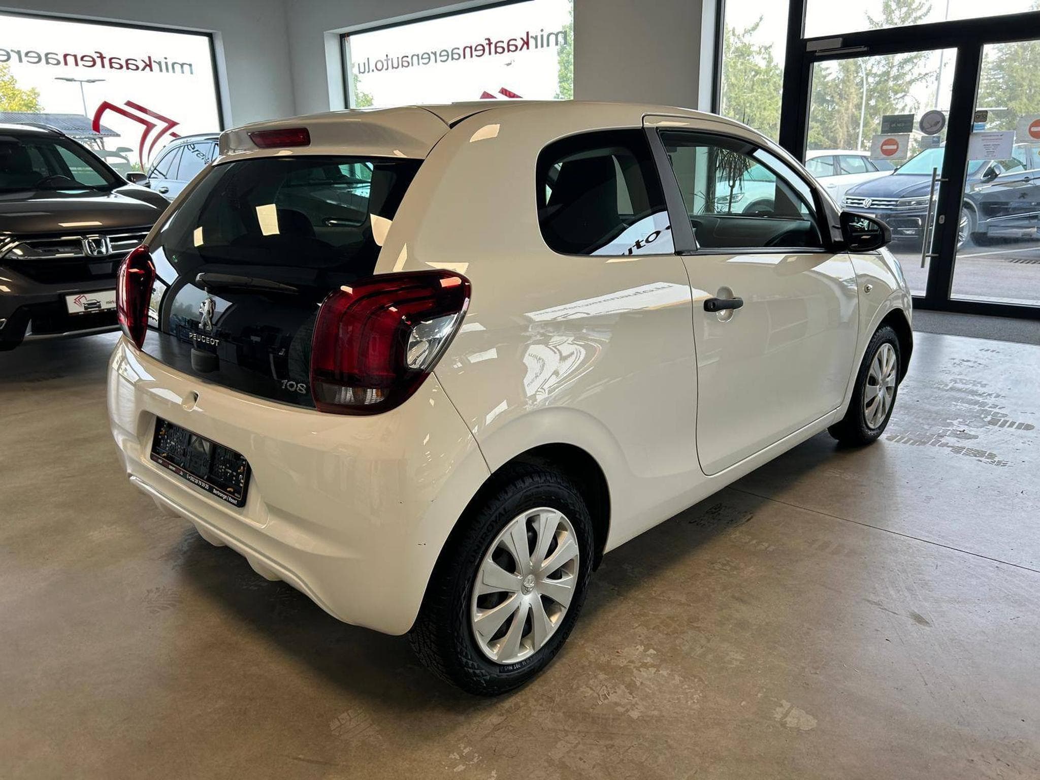 Peugeot 108 Access (2016) - Photo 3
