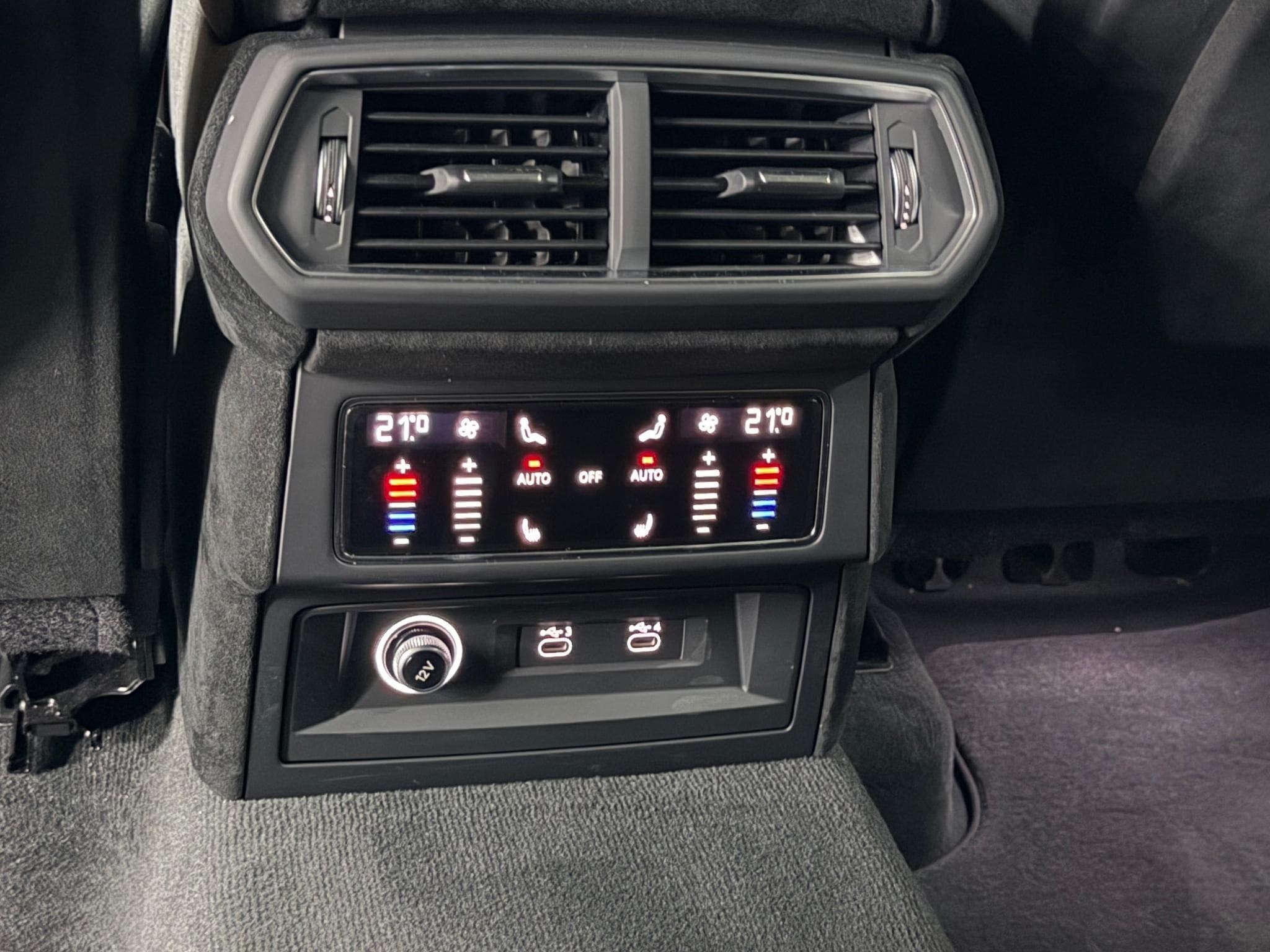 Lamborghini Urus Performante Bleu Cepheus Matt Full PPF Garantie 2029 (2024) - Photo 14