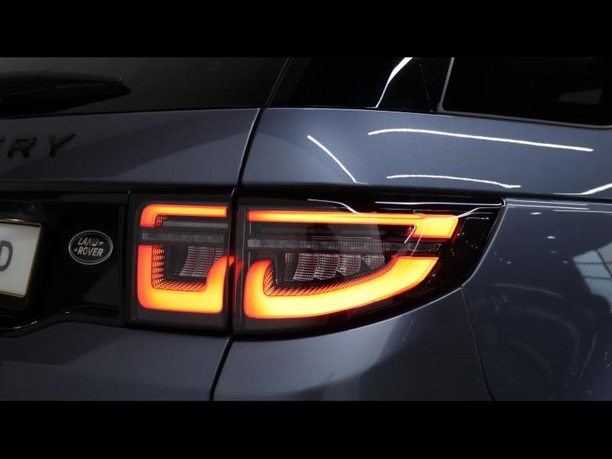 Land-Rover Discovery Sport P250 R-Dynamic HSE Auto (2023) - Photo 10