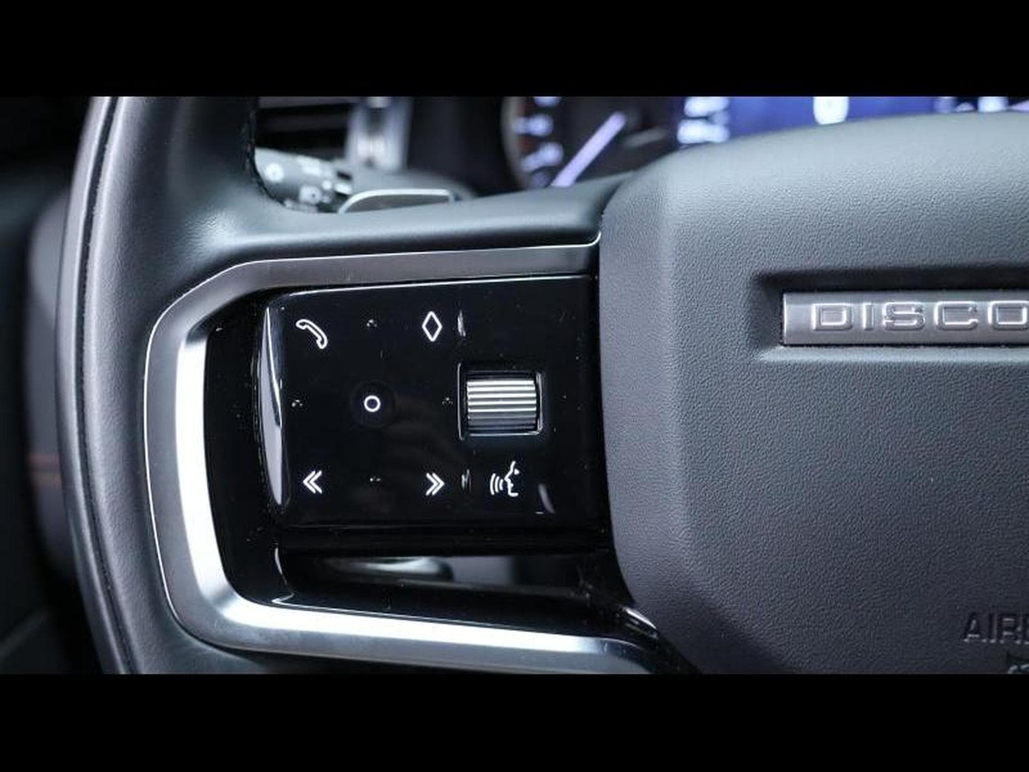 Land-Rover Discovery Sport P250 R-Dynamic HSE Auto (2023) - Photo 18