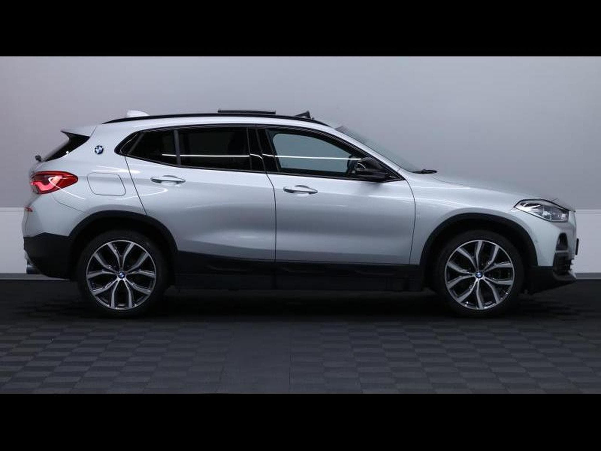 BMW X2 18d xDrive 150 Steptronic Advantage (2020) - Photo 4