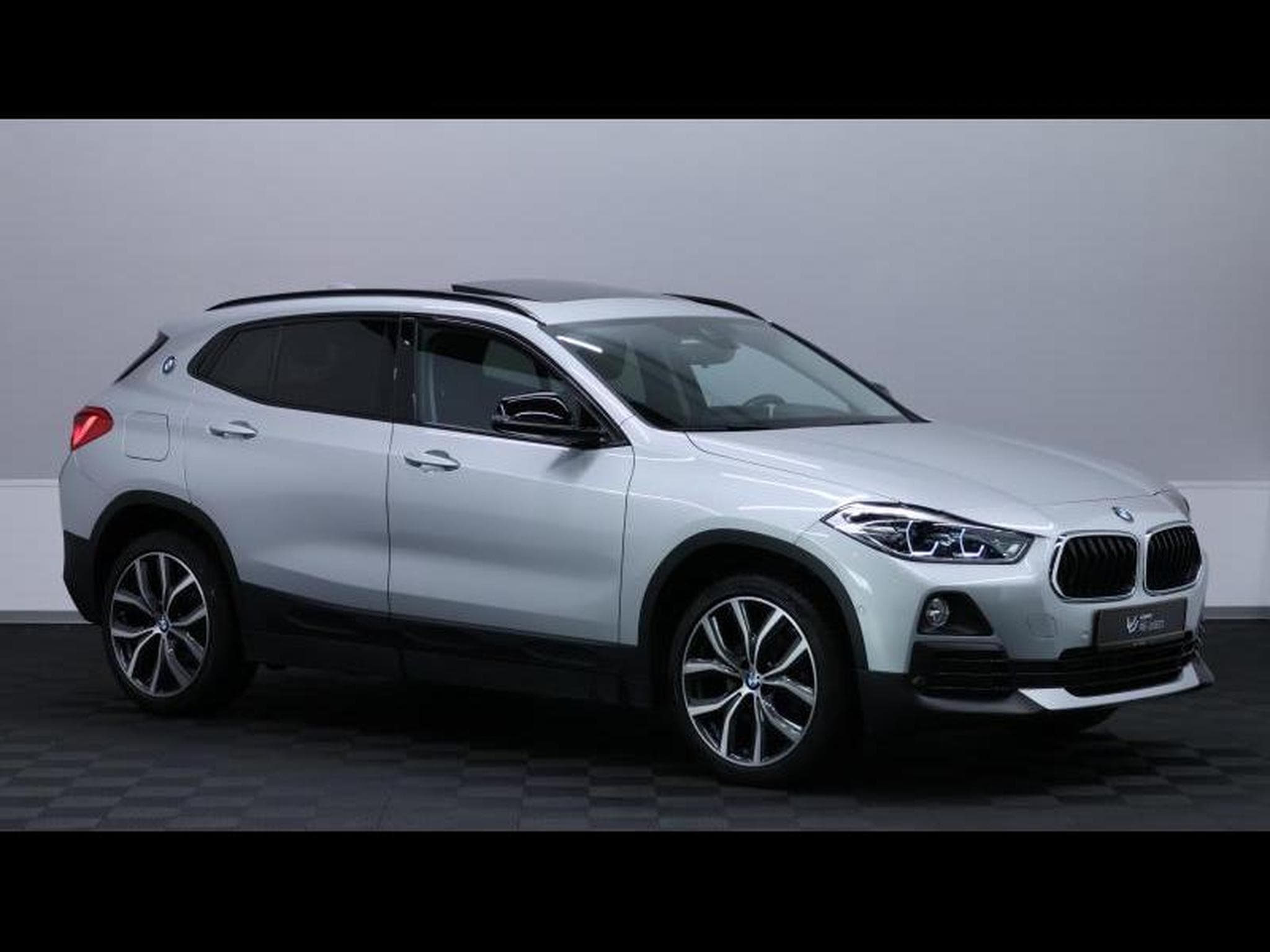 BMW X2 18d xDrive 150 Steptronic Advantage (2020) - Photo 3