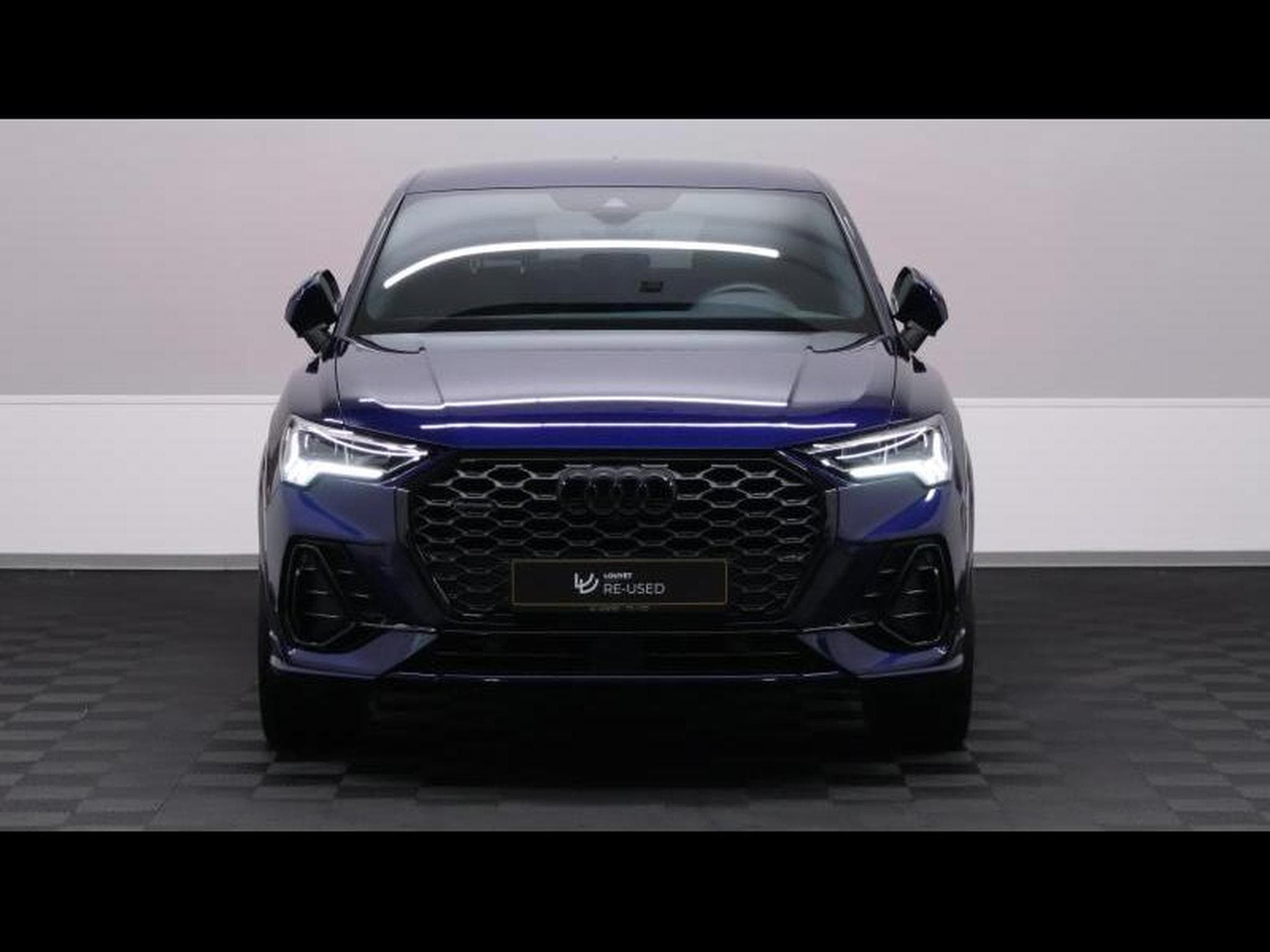 Audi Q3 45TFSI 245 S-Line S-tronic (2021) - Photo 2