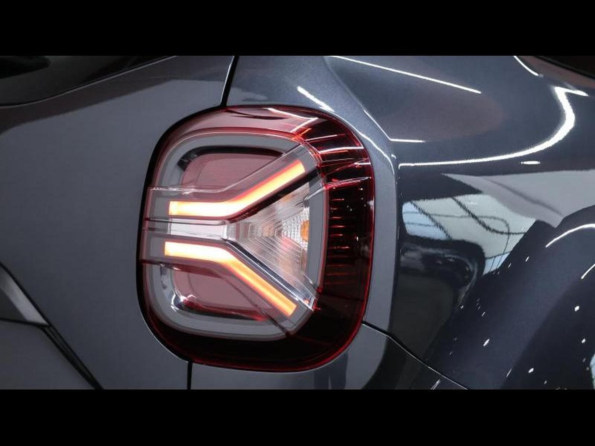 Dacia Duster 1.3 TCe 150 EDC Journey (2023) - Photo 10